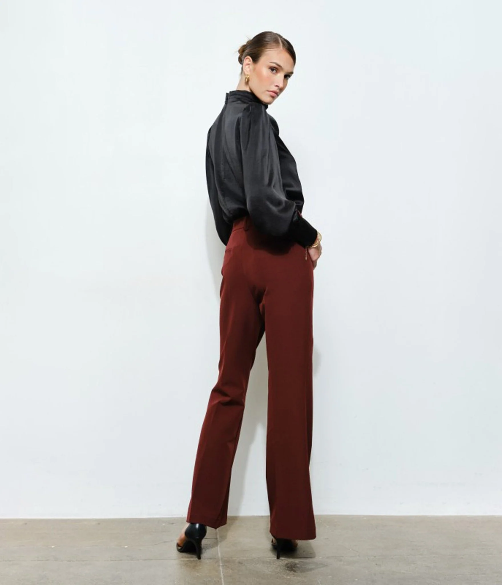 Black Long Puff Sleeve Blouse - Image 2
