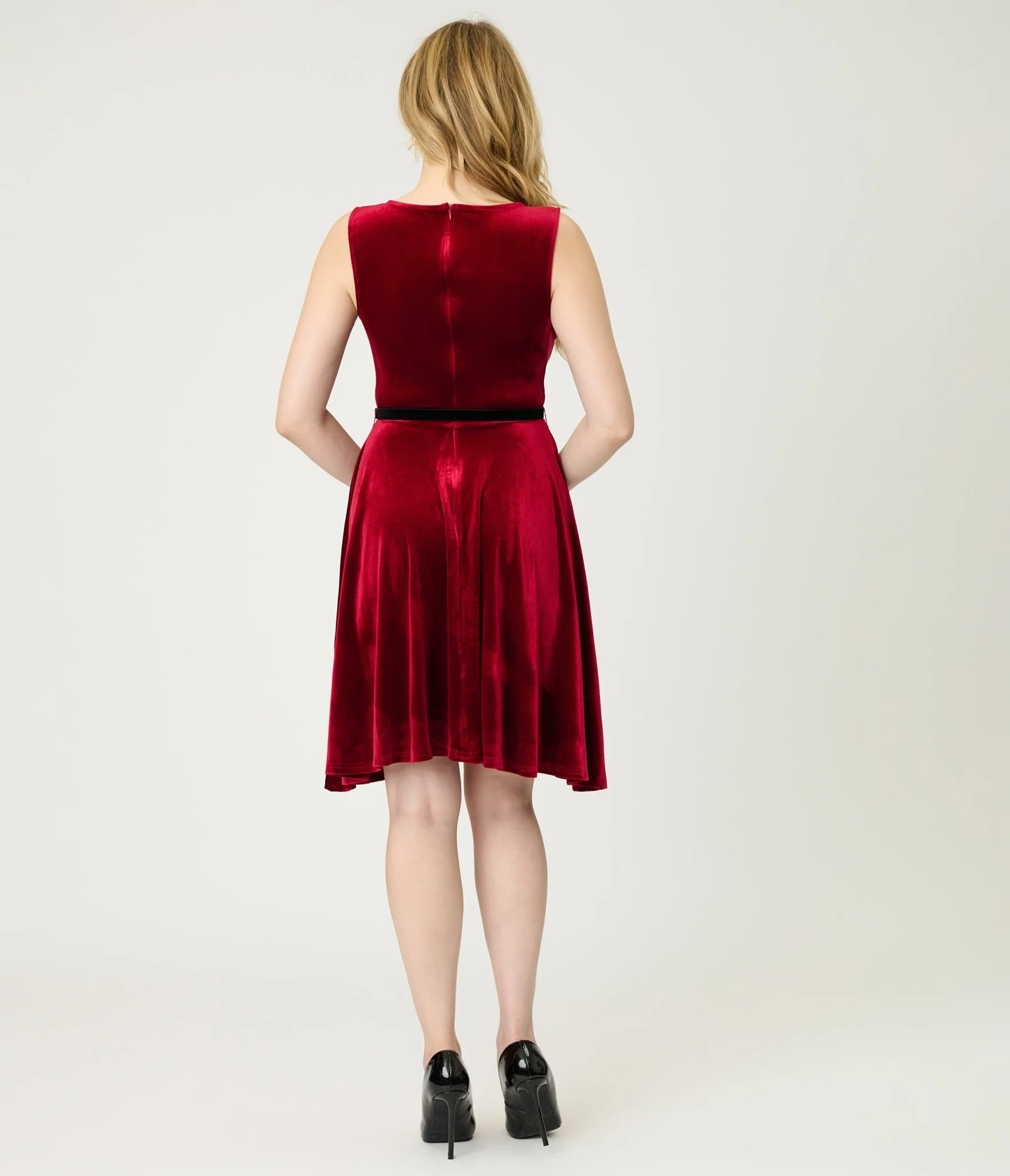 Burgundy Velvet Belted Swing Dress - Image 2
