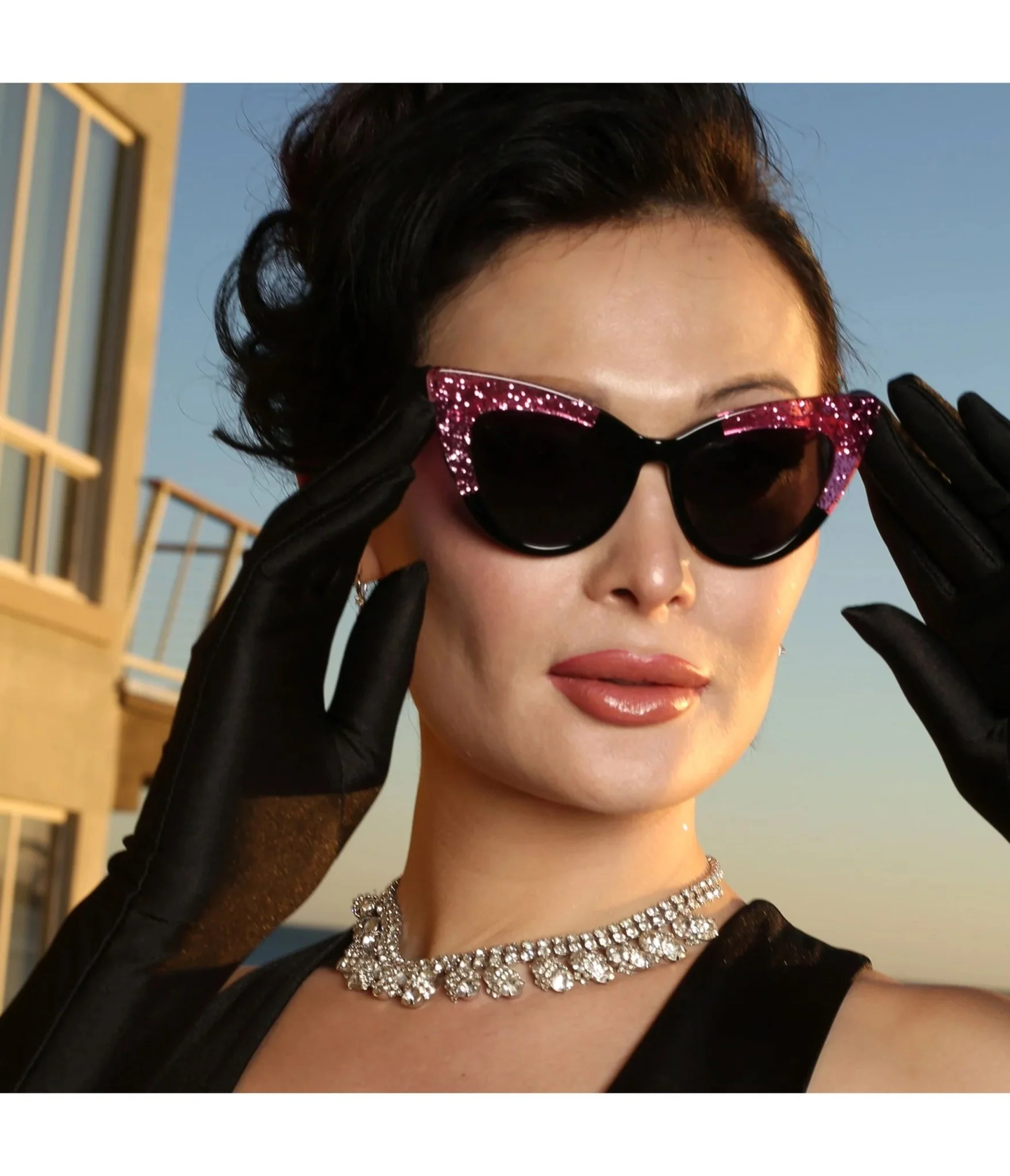 Lux De Ville Black & Pink Queen Bee Sunglasses - Image 2