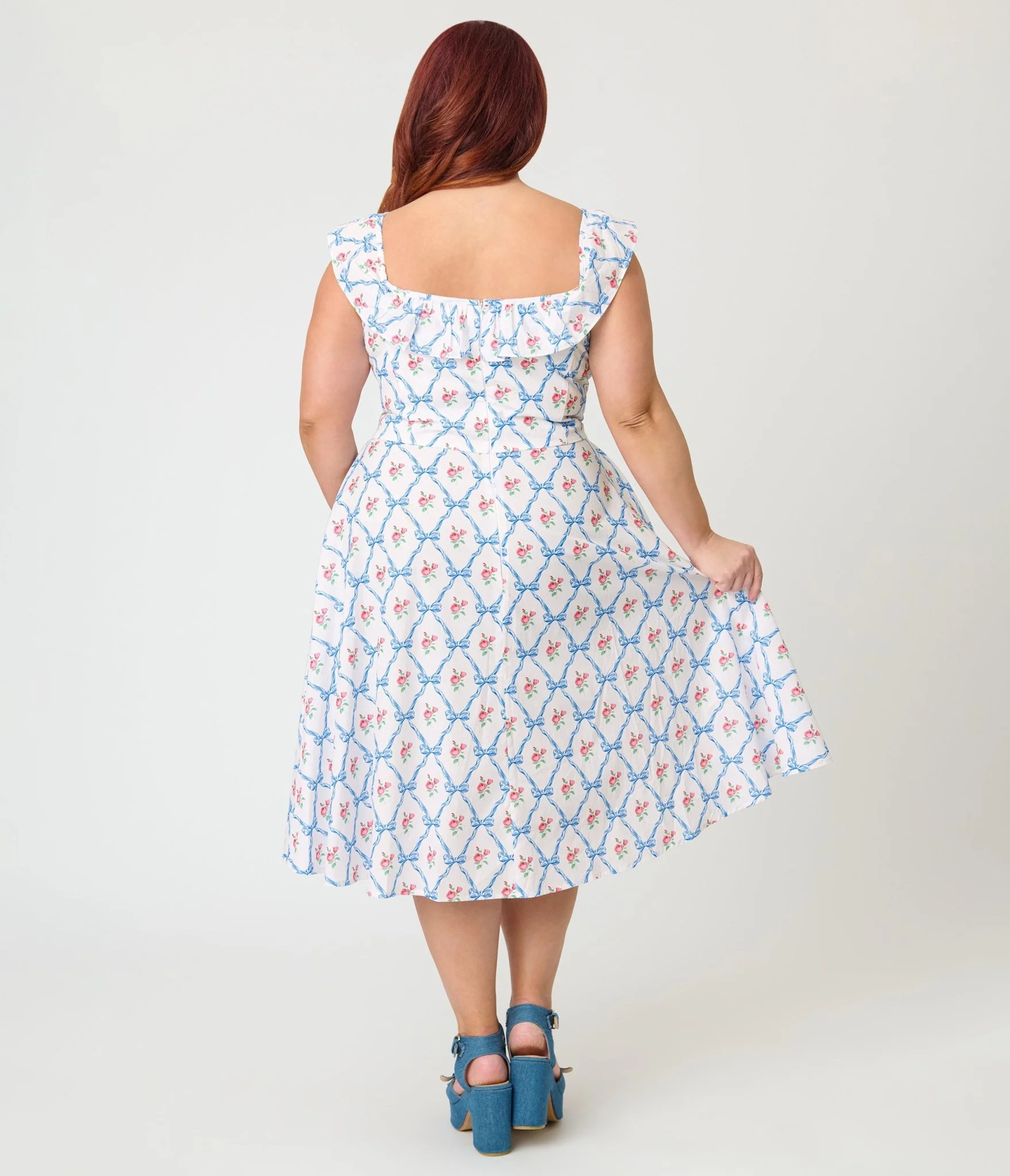 Magnolia Place Plus Size White & Rose Trellis Barbara Swing Dress - Image 2