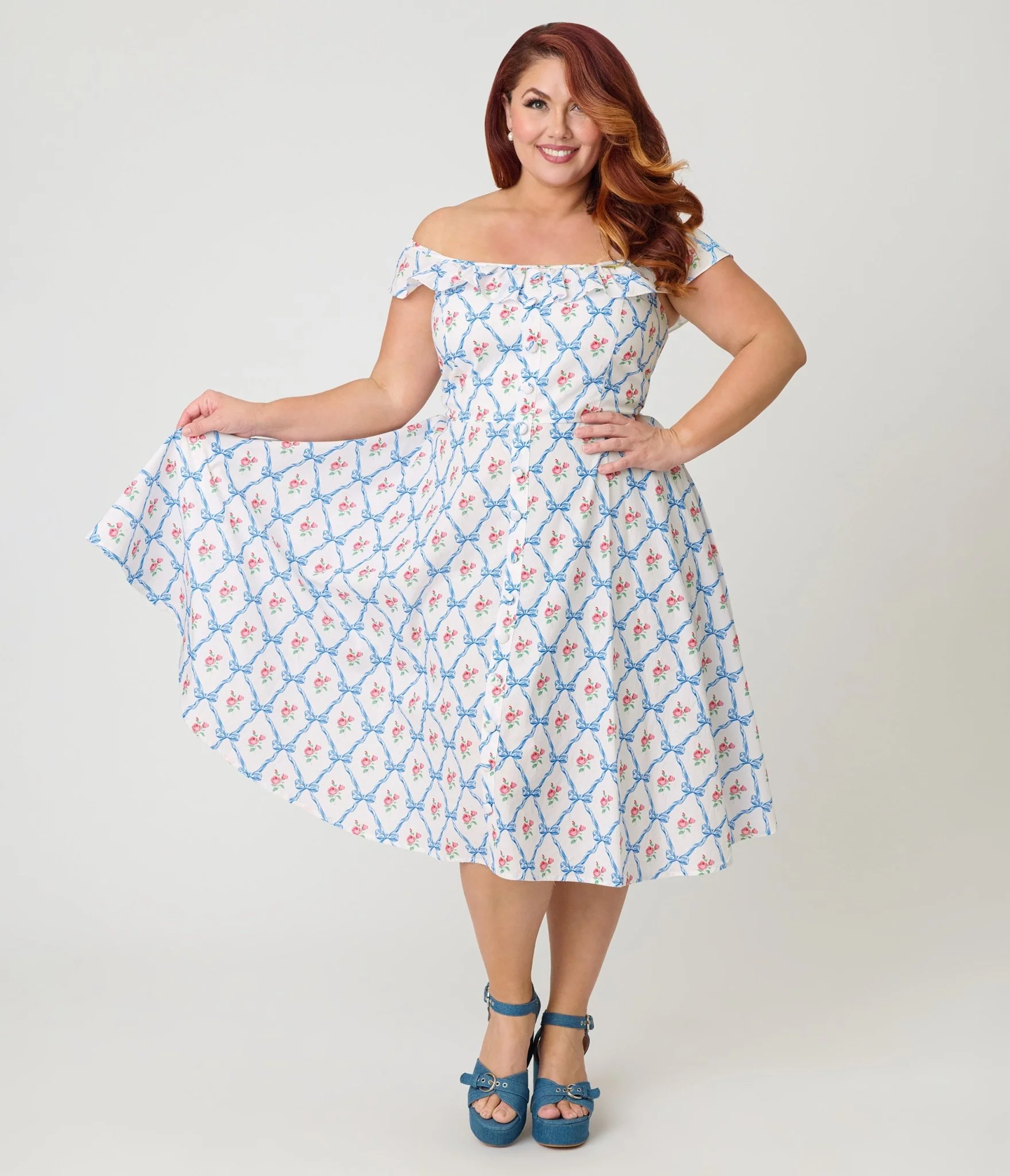 Magnolia Place Plus Size White & Rose Trellis Barbara Swing Dress - Image 4
