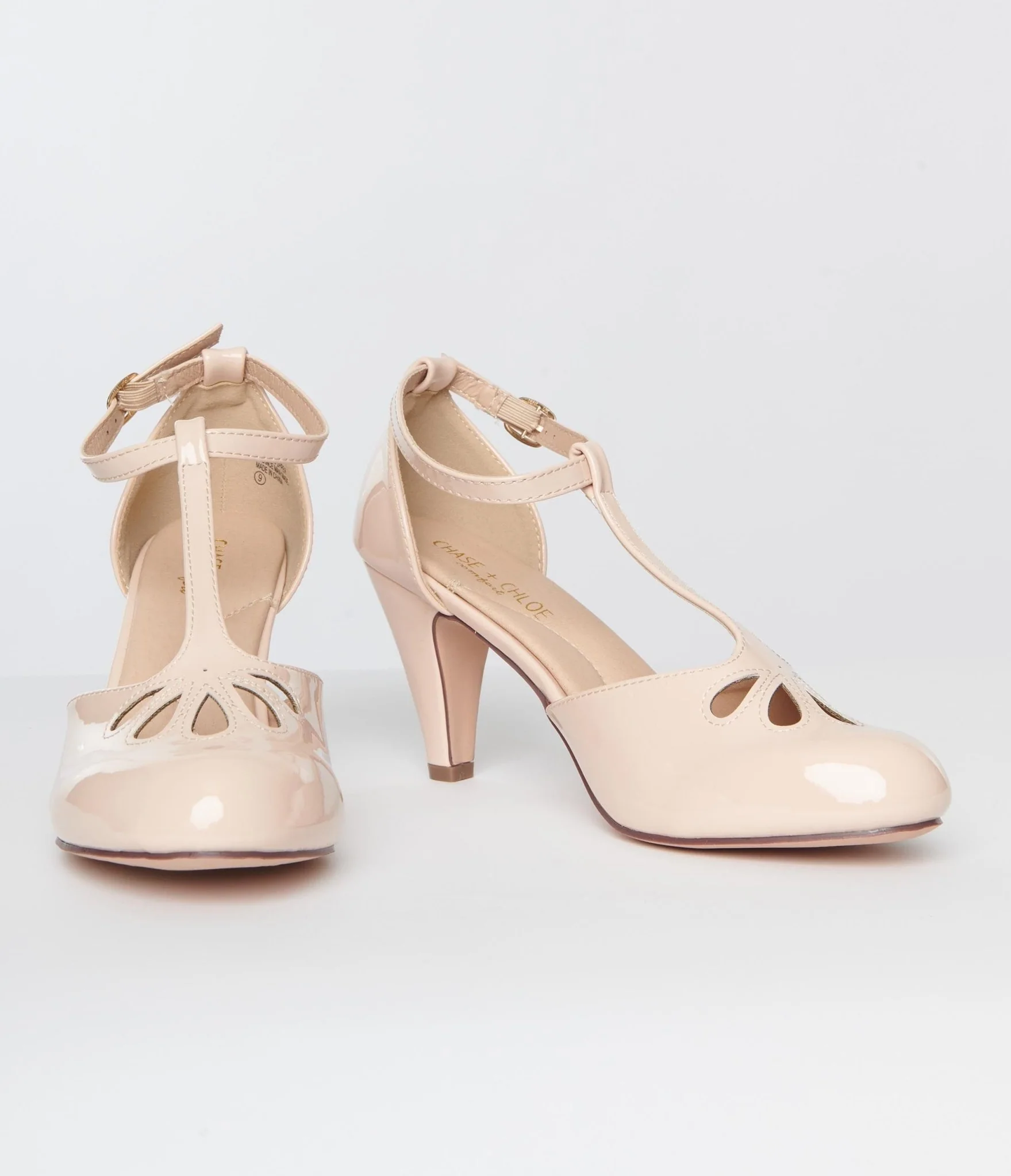 1920s Nude Patent Leatherette Cutout Kimmy T-Strap Heels - Image 4