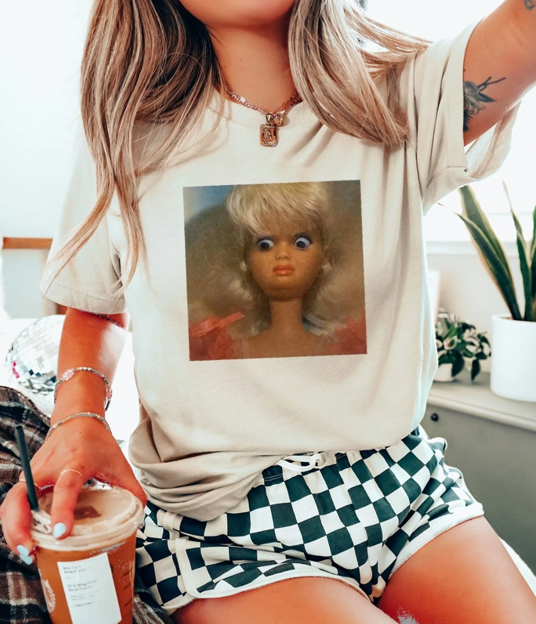 Omg Doll Face Marissa Unisex Graphic Tee