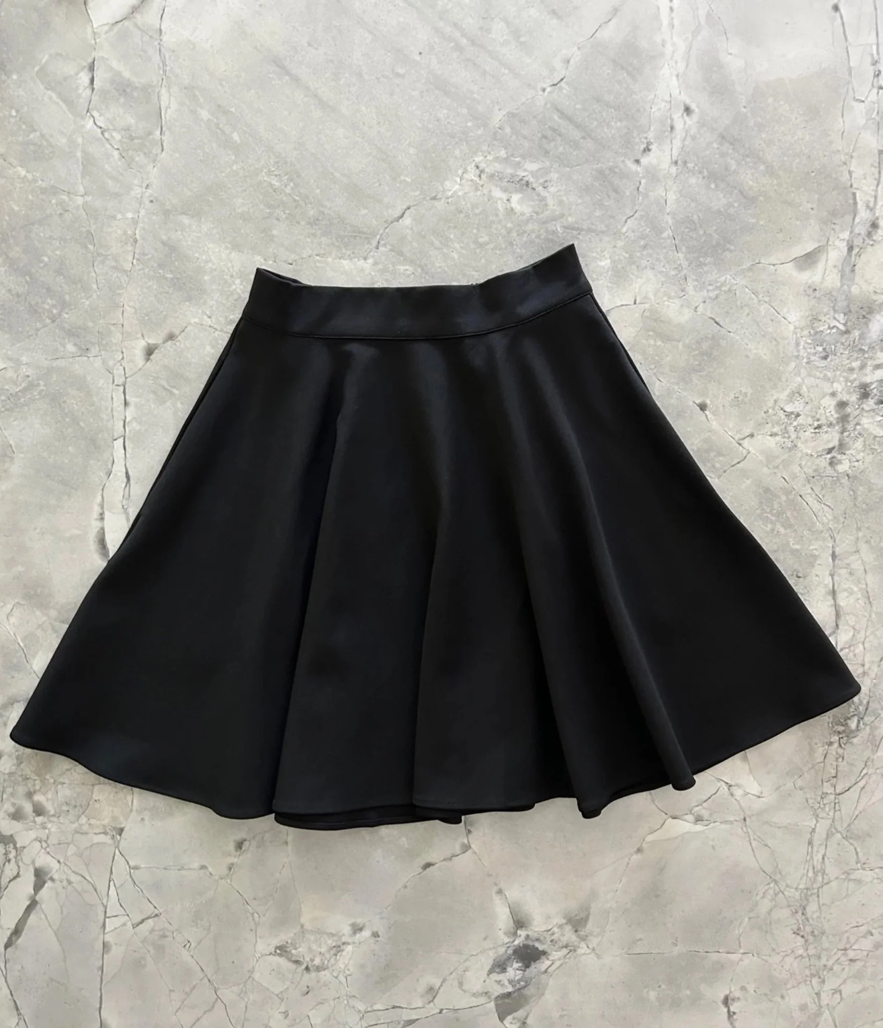 Retrolicious Black Harper Skater Skirt - Image 2