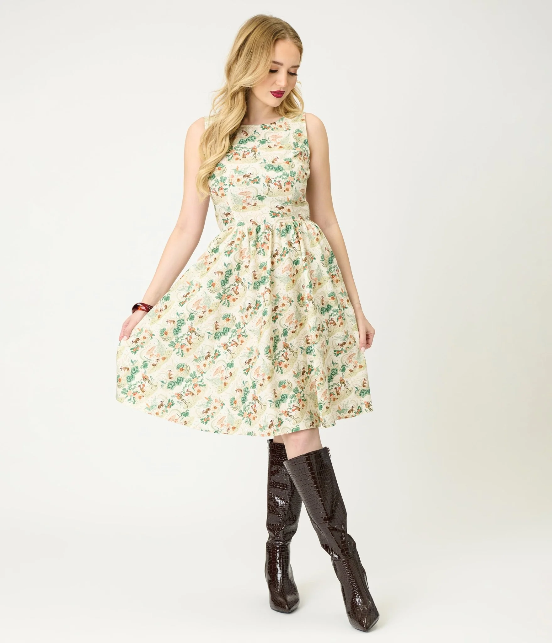 Retrolicious Garden Mouse Print Cotton Flare Dress - Image 4