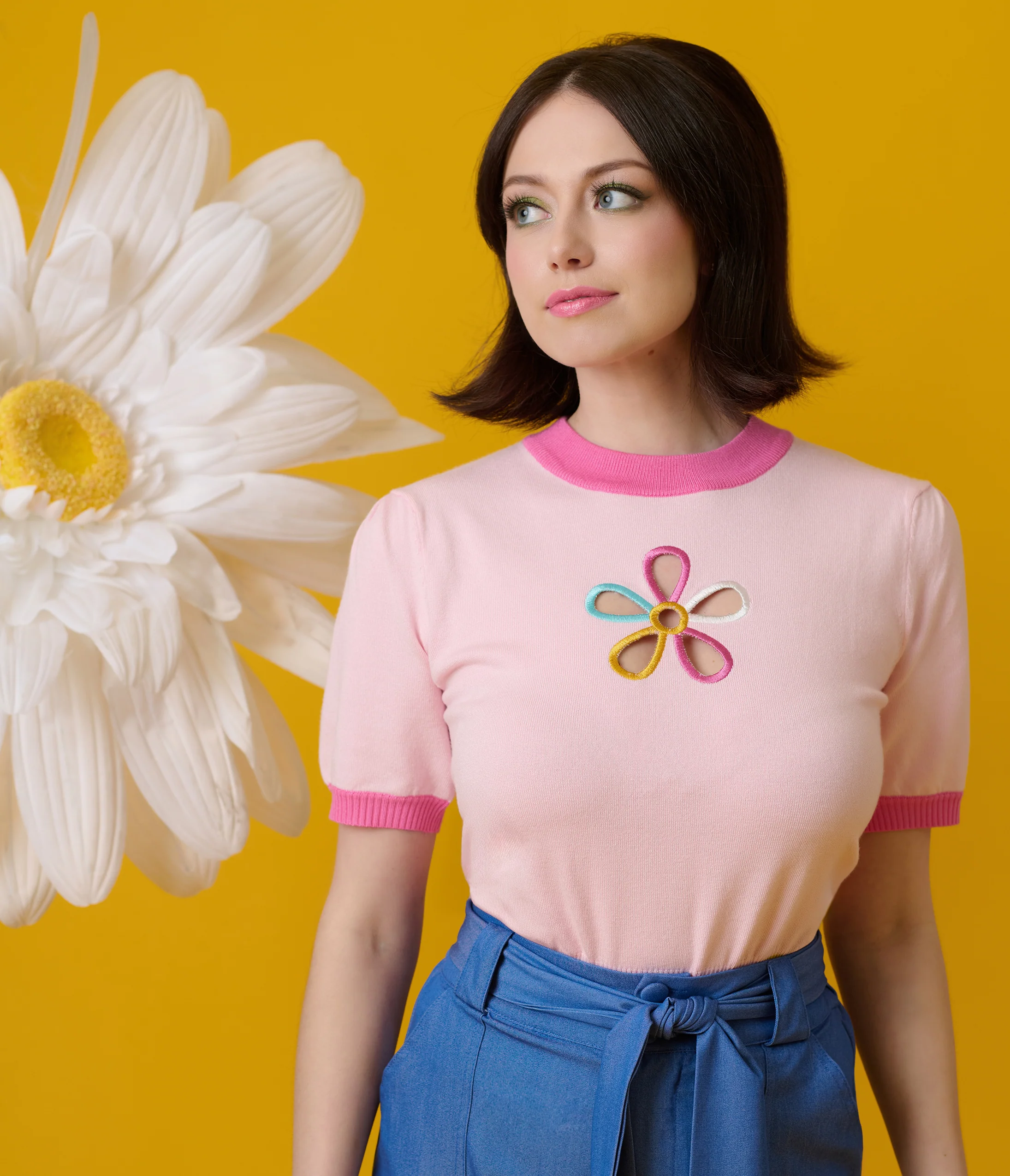 Smak Parlour Pink & Rainbow Flower Cutout Sweater - Image 4