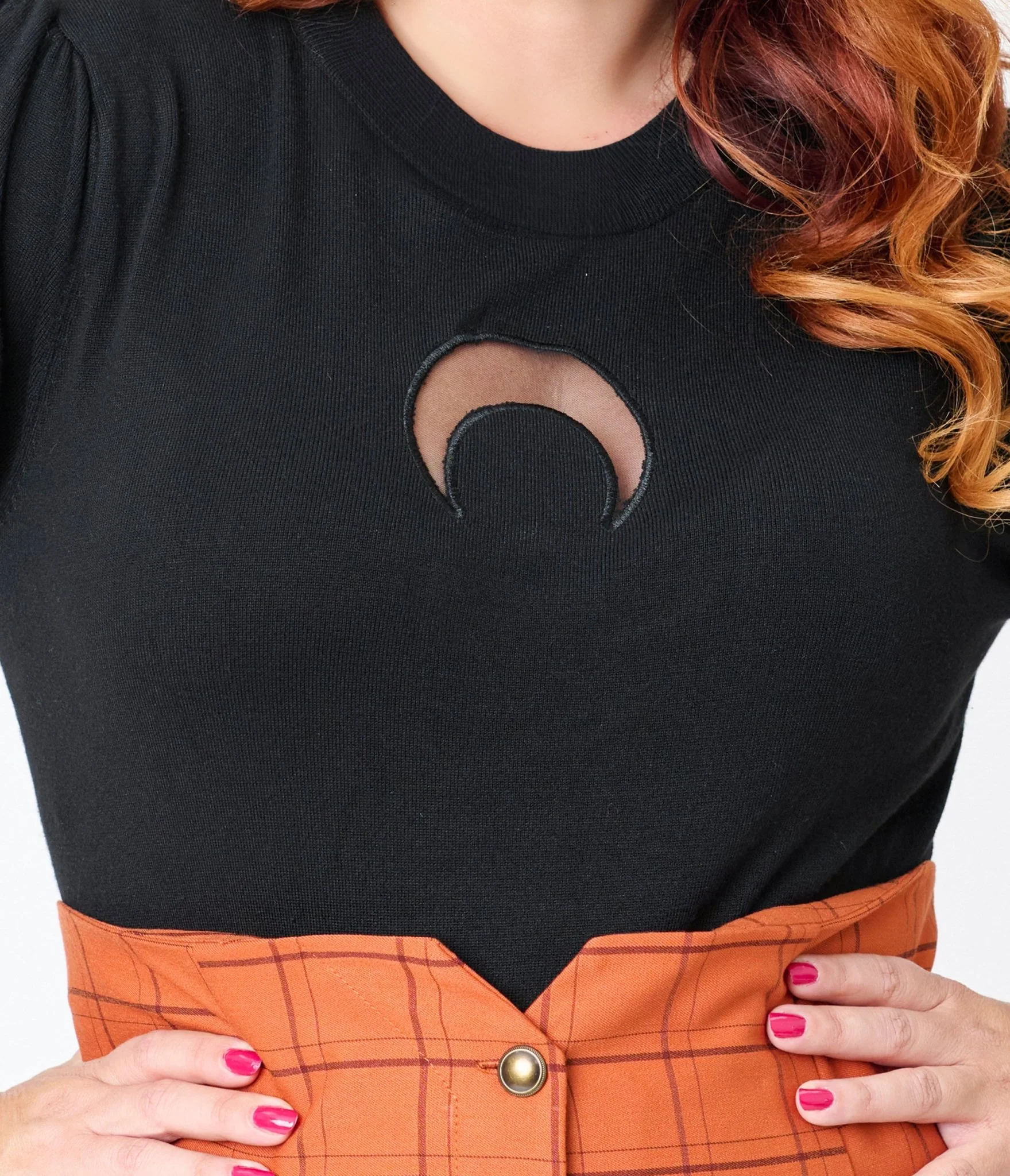 Smak Parlour Plus Size Black Moon Cutout Sweater - Image 5