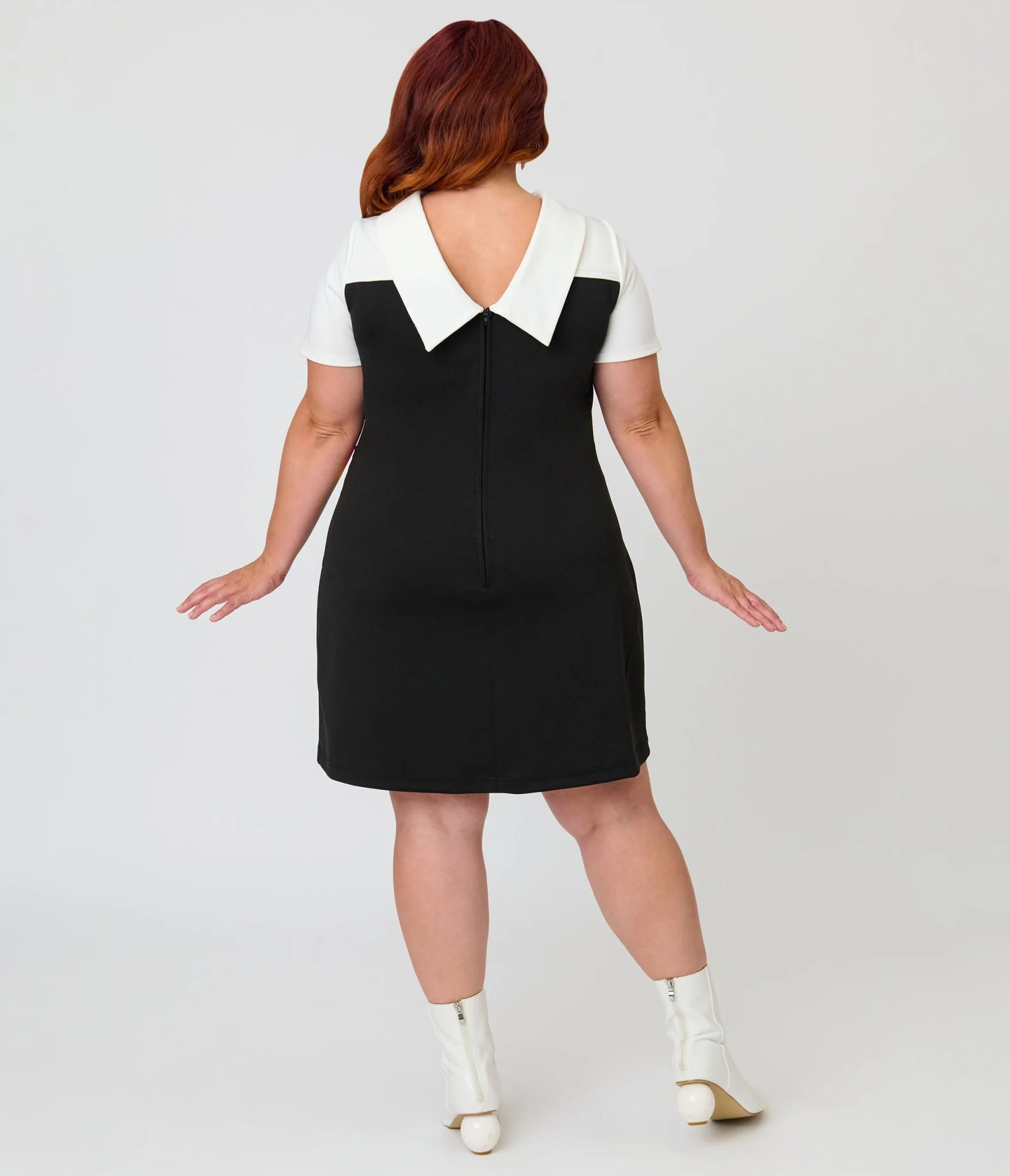 Smak Parlour Plus Size Black & Rainbow Pockets Shift Dress - Image 2