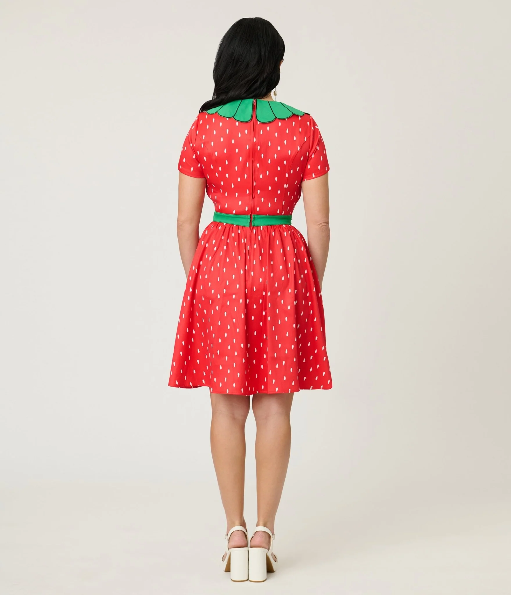 Smak Parlour Red & Green Petal Collar Flare Dress - Image 2