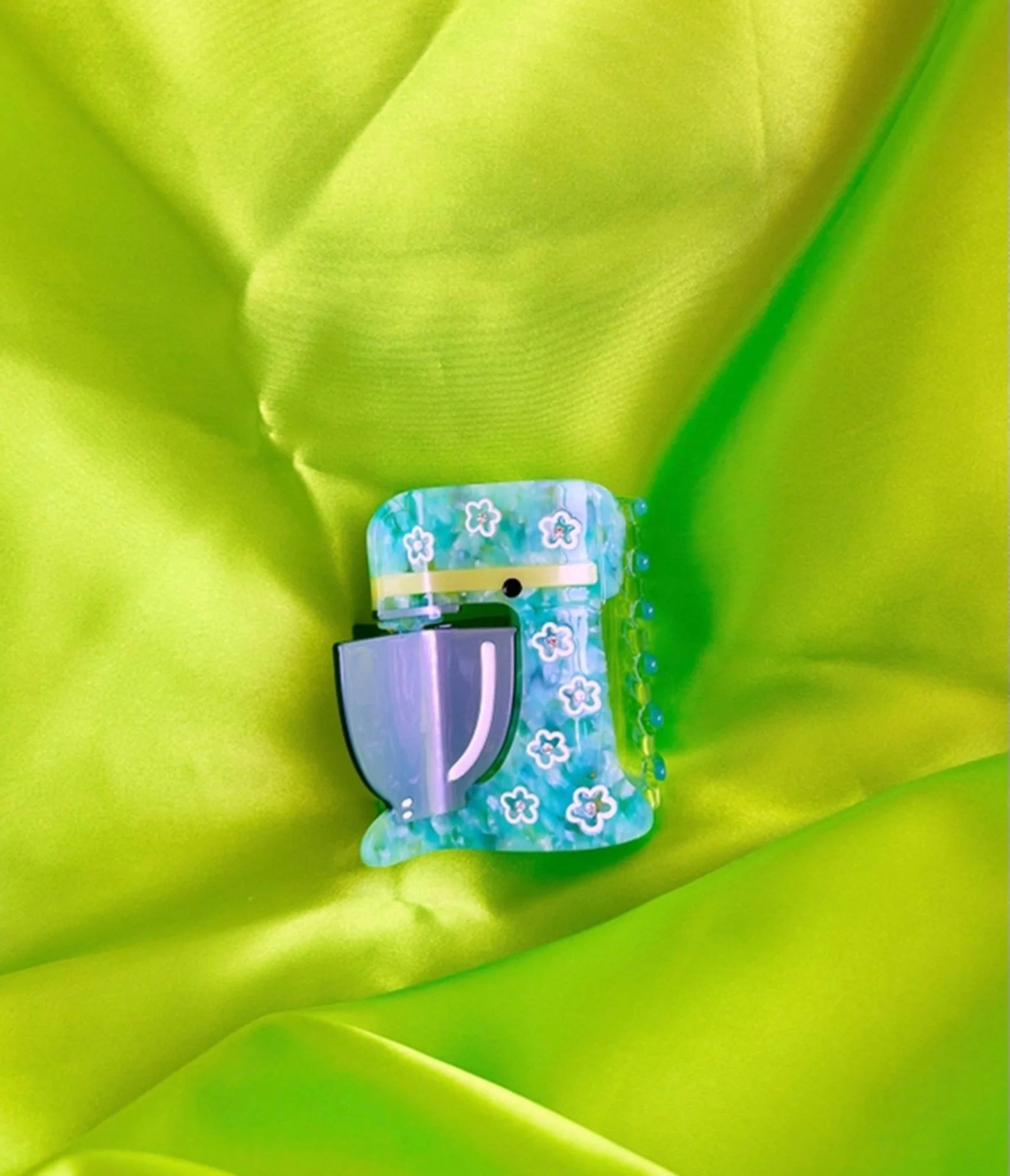 Stand Mixer Hair Clip - Image 3