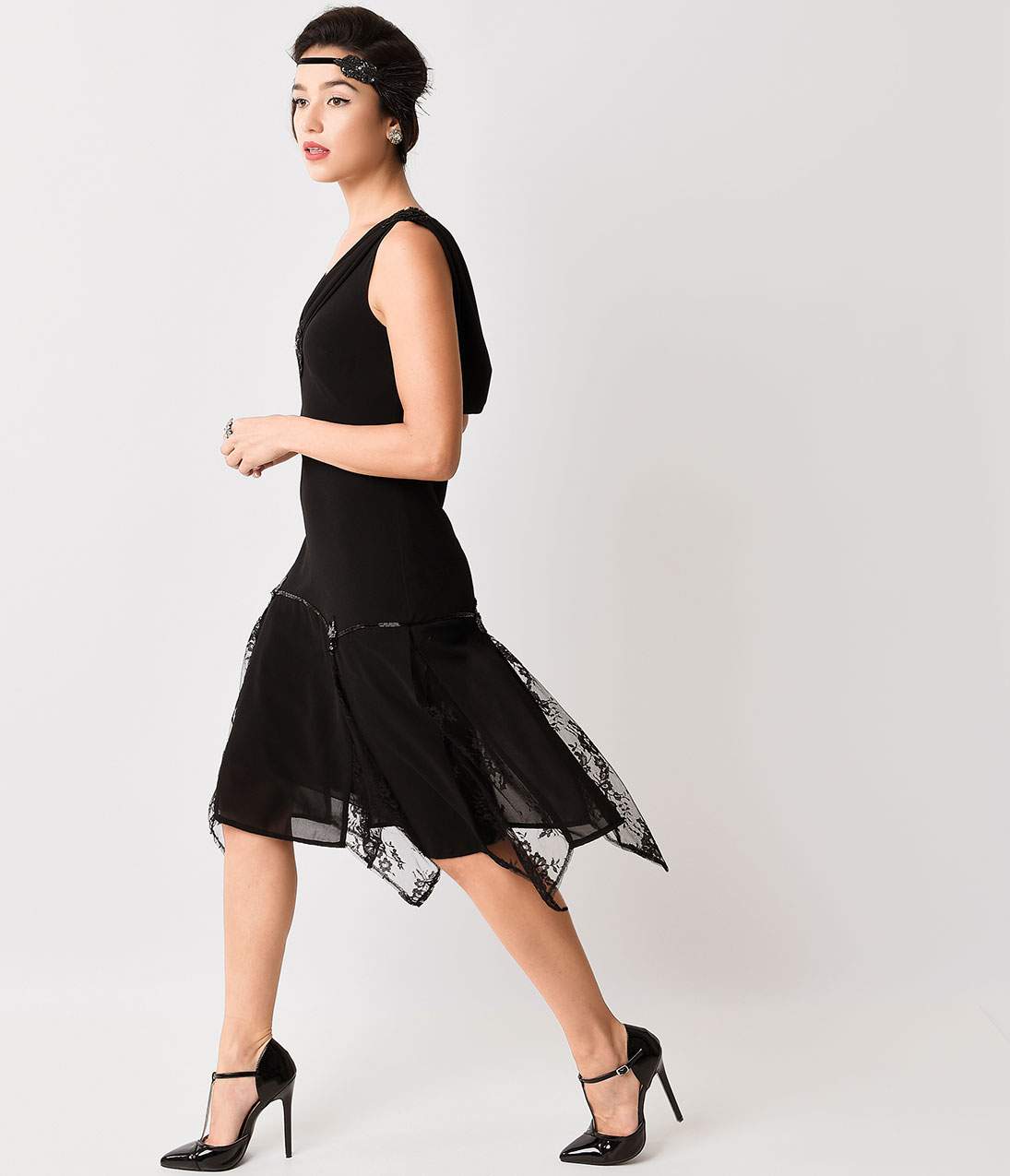 Unique Vintage 1920s Black Hemingway Flapper Dress - Image 3