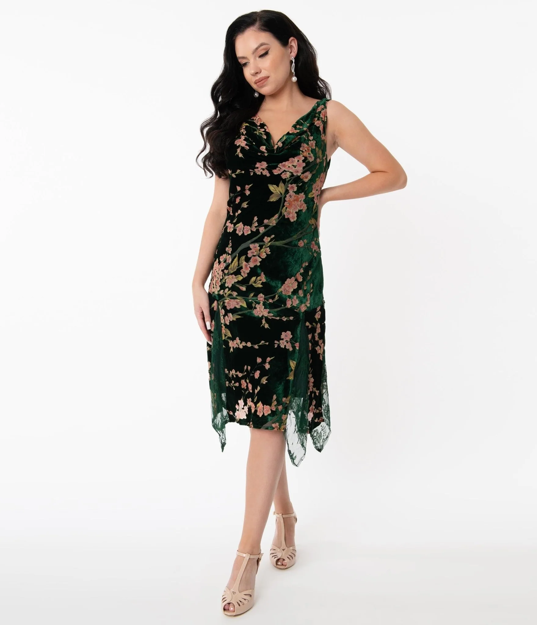 Unique Vintage 1920s Emerald Velvet Floral Burnout Hemingway Flapper Dress - Image 4