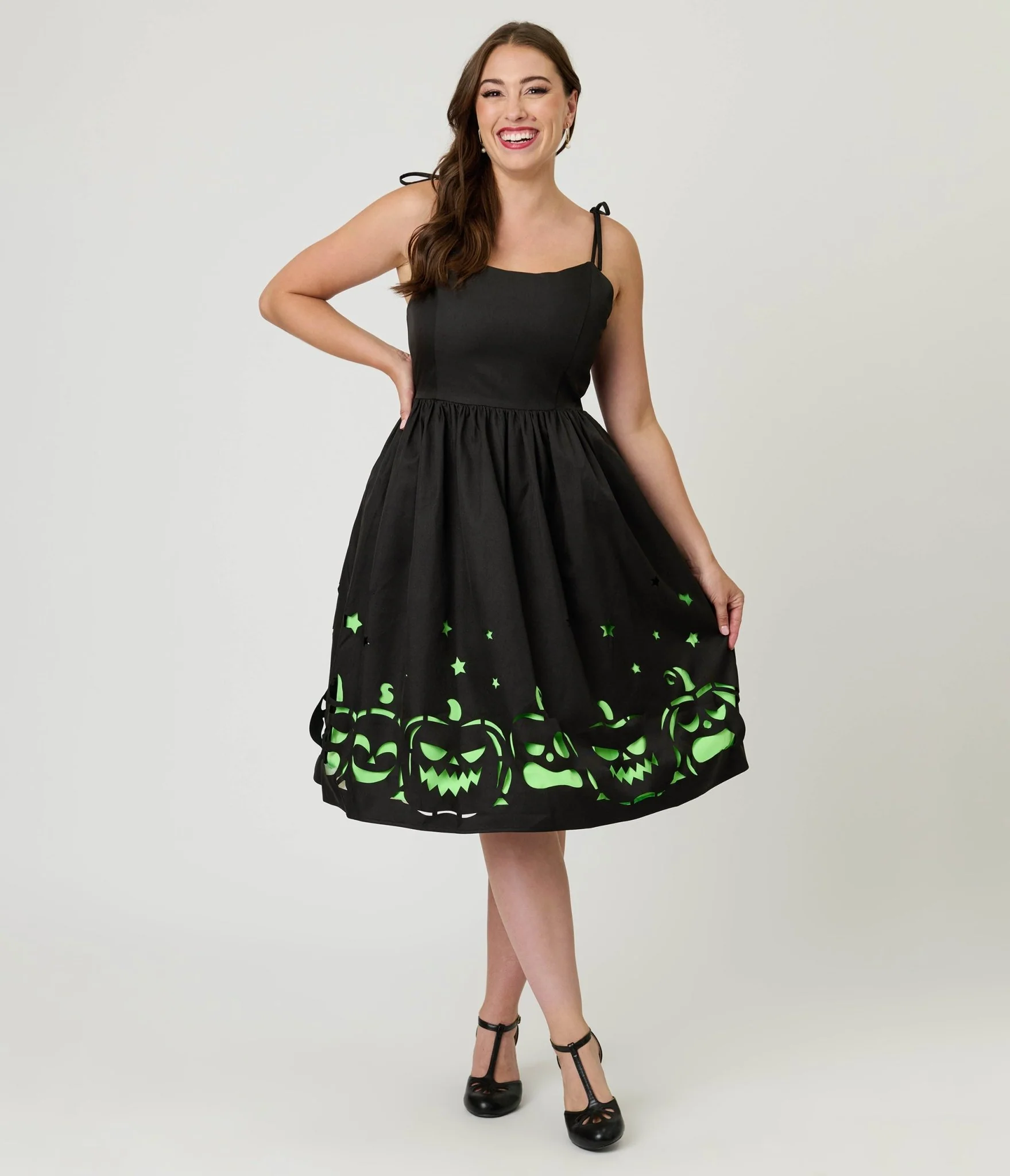 Unique Vintage Black & Green Jack-O-Lantern Cutout Swing Dress - Image 3