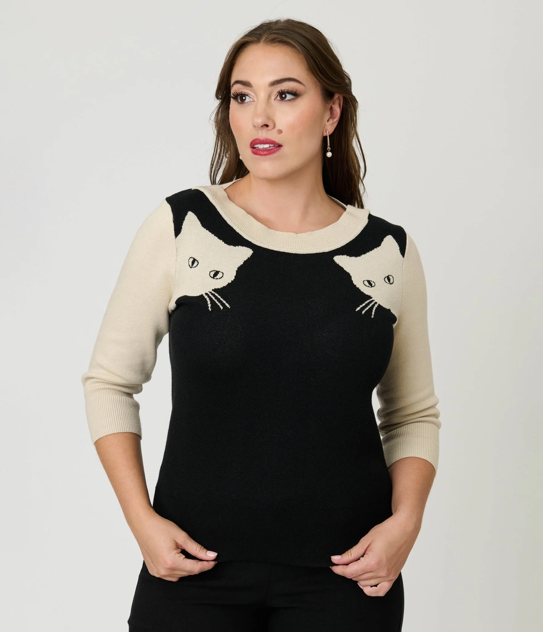 Unique Vintage Black & White Cat Sleeve Minou Sweater - Image 3