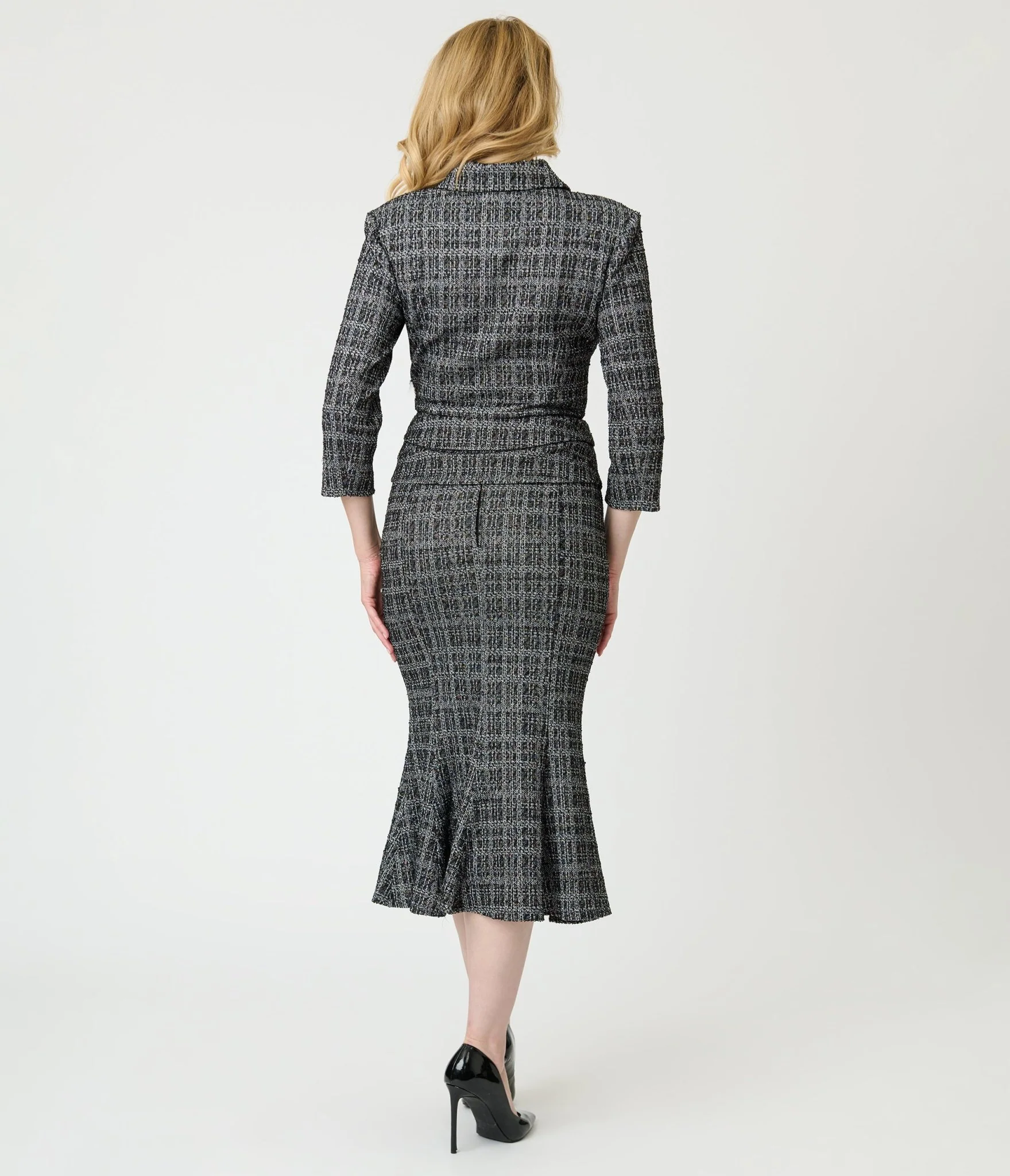 Unique Vintage Black & White Plaid Boucle Trumpet Skirt - Image 3