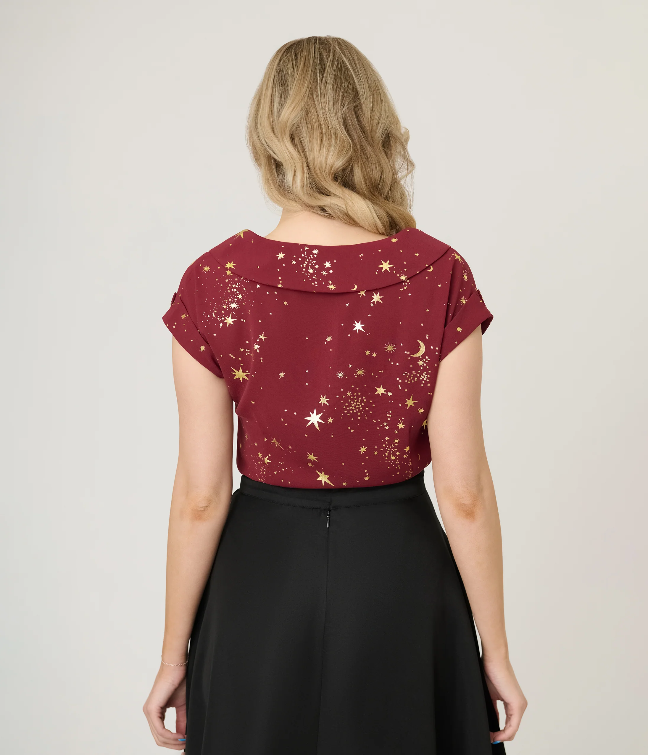 Unique Vintage Burgundy & Gold Star Twill Sleeveless Blouse - Image 3
