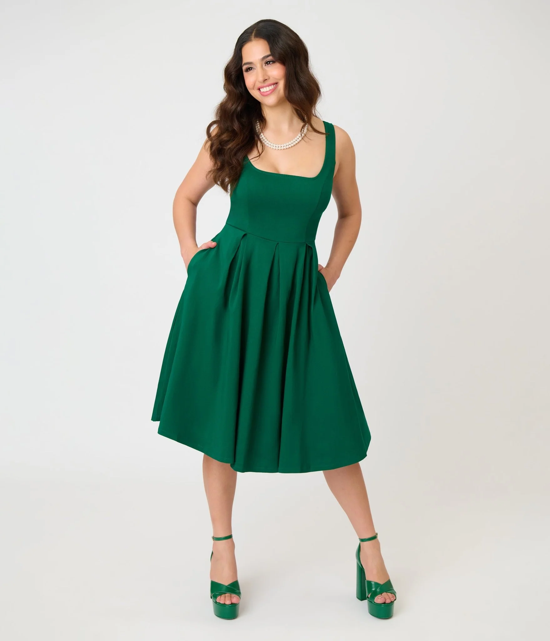 Unique Vintage Emerald Green Square Neck Pleated Swing Dress - Image 3