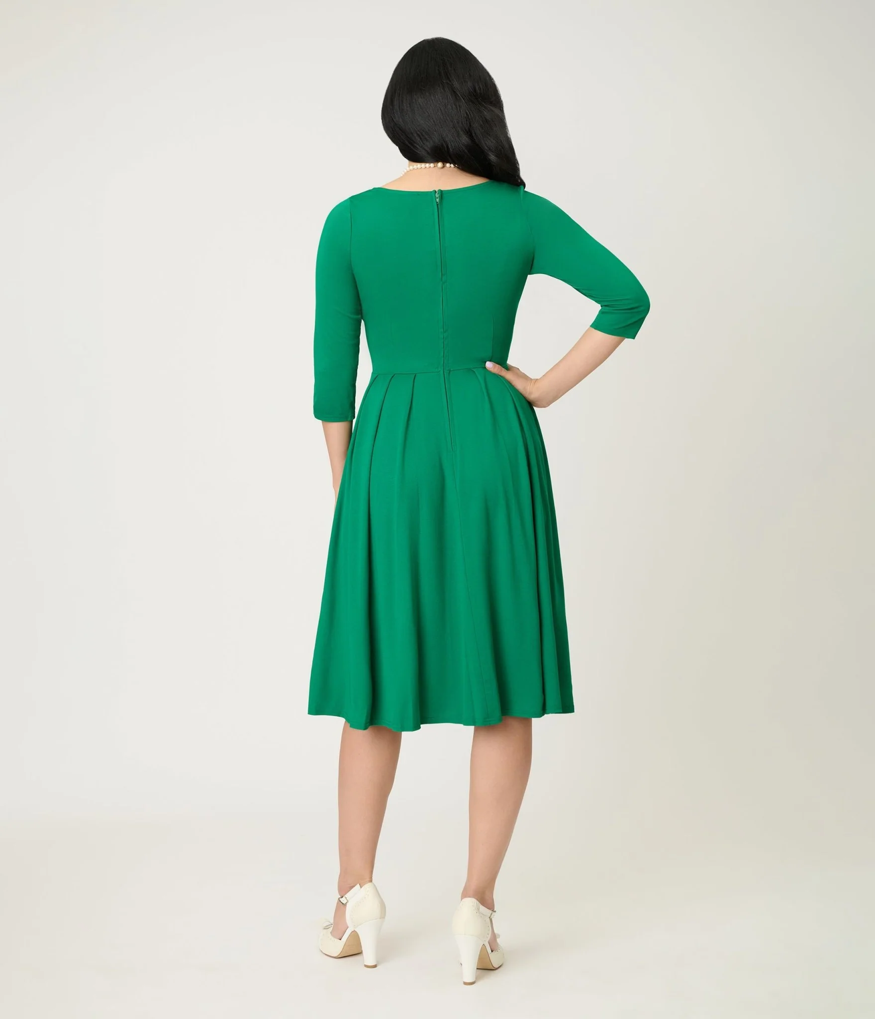 Unique Vintage Green Bengaline Front Twist Swing Dress - Image 2