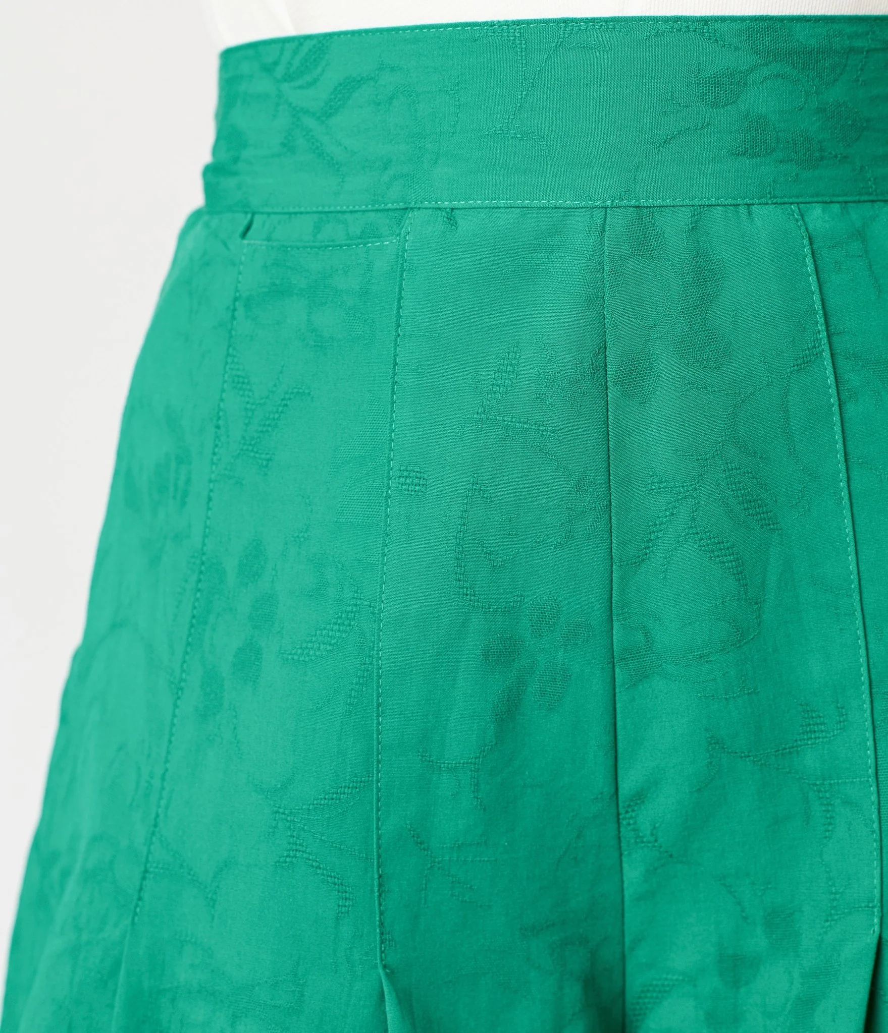 Unique Vintage Green Floral Joyce Shorts - Image 5