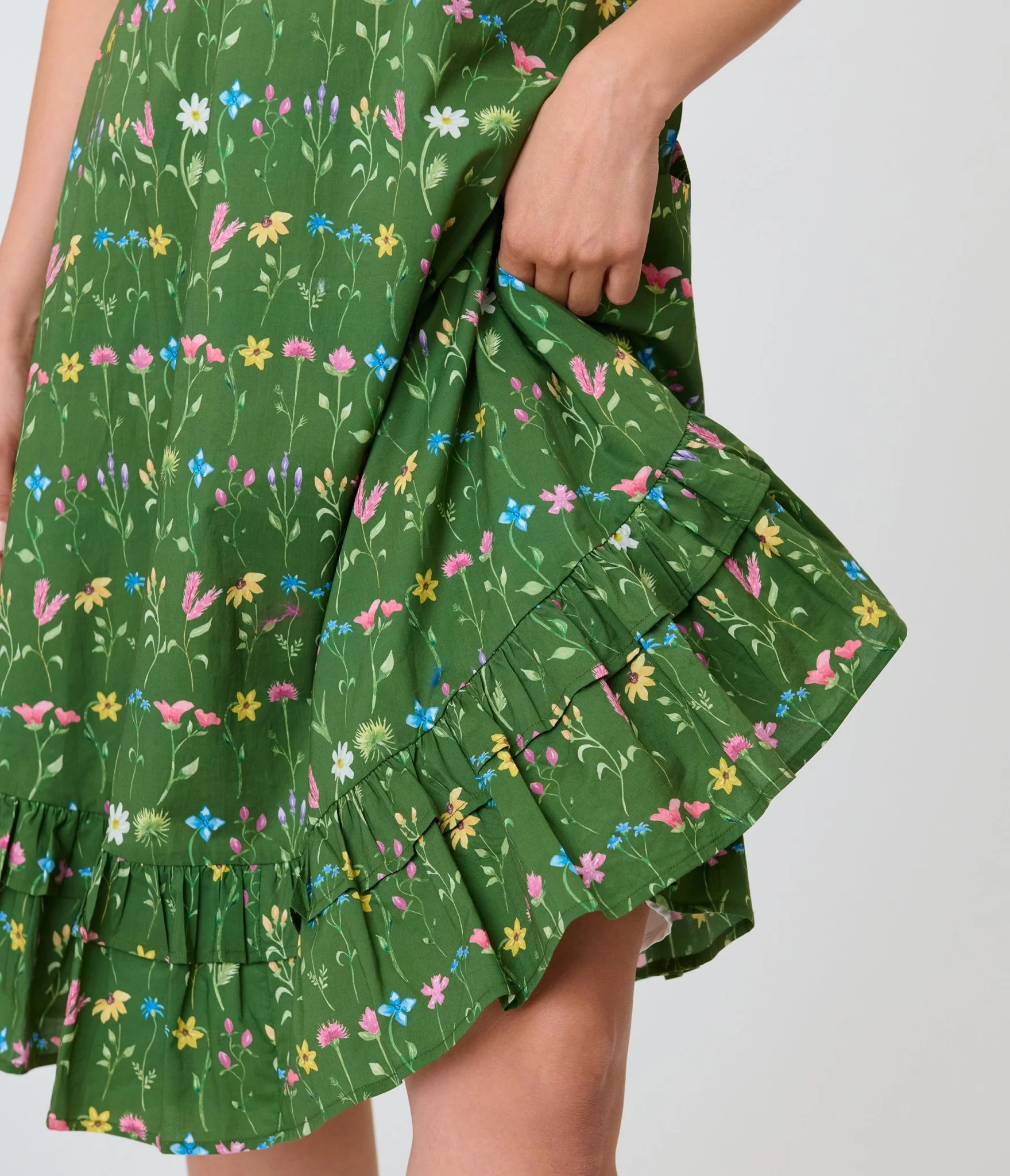 Unique Vintage Green Floral Sweetheart Swing Dress - Image 4