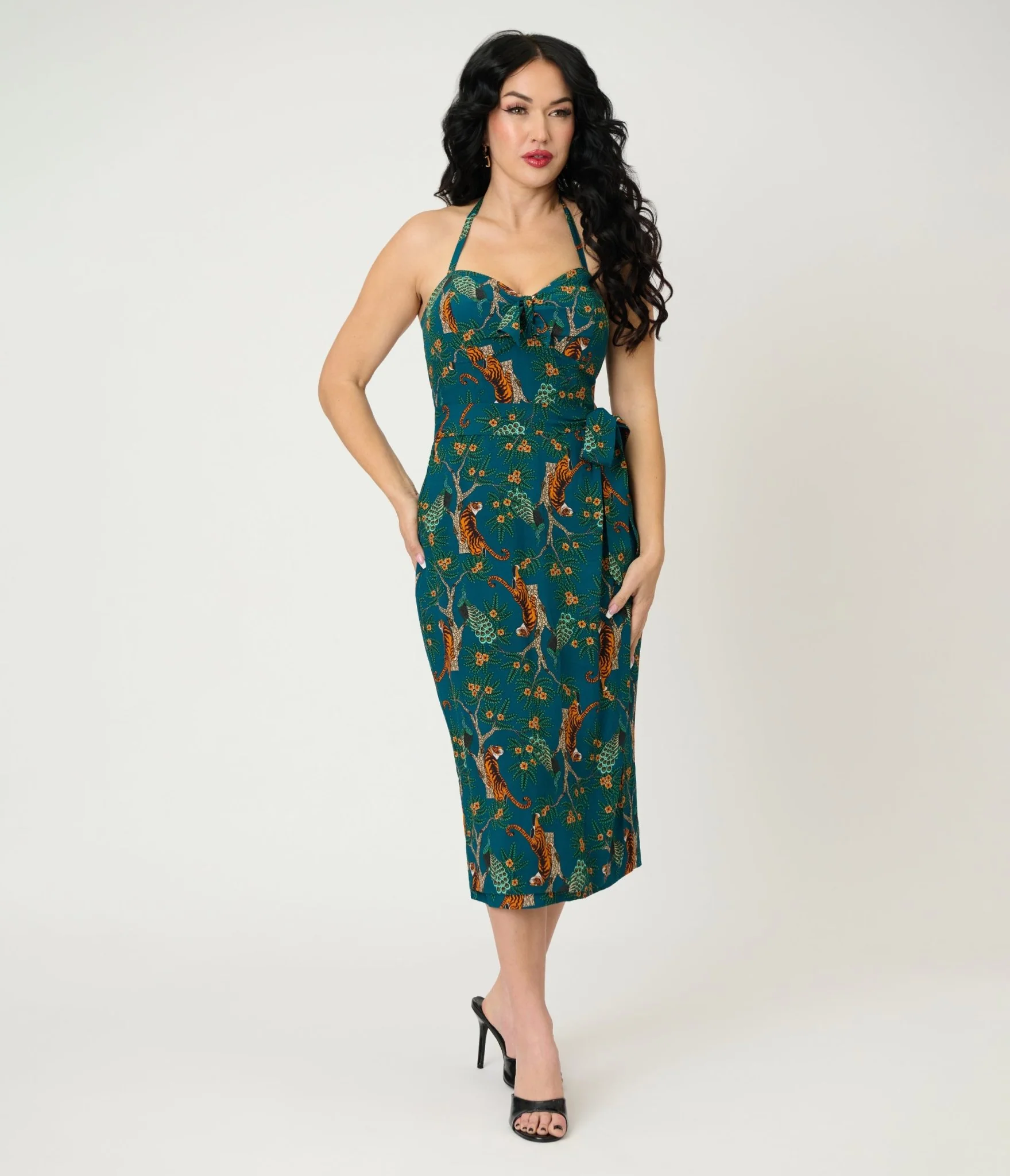 Unique Vintage Green & Tiger Print Leilani Sarong Dress - Image 3