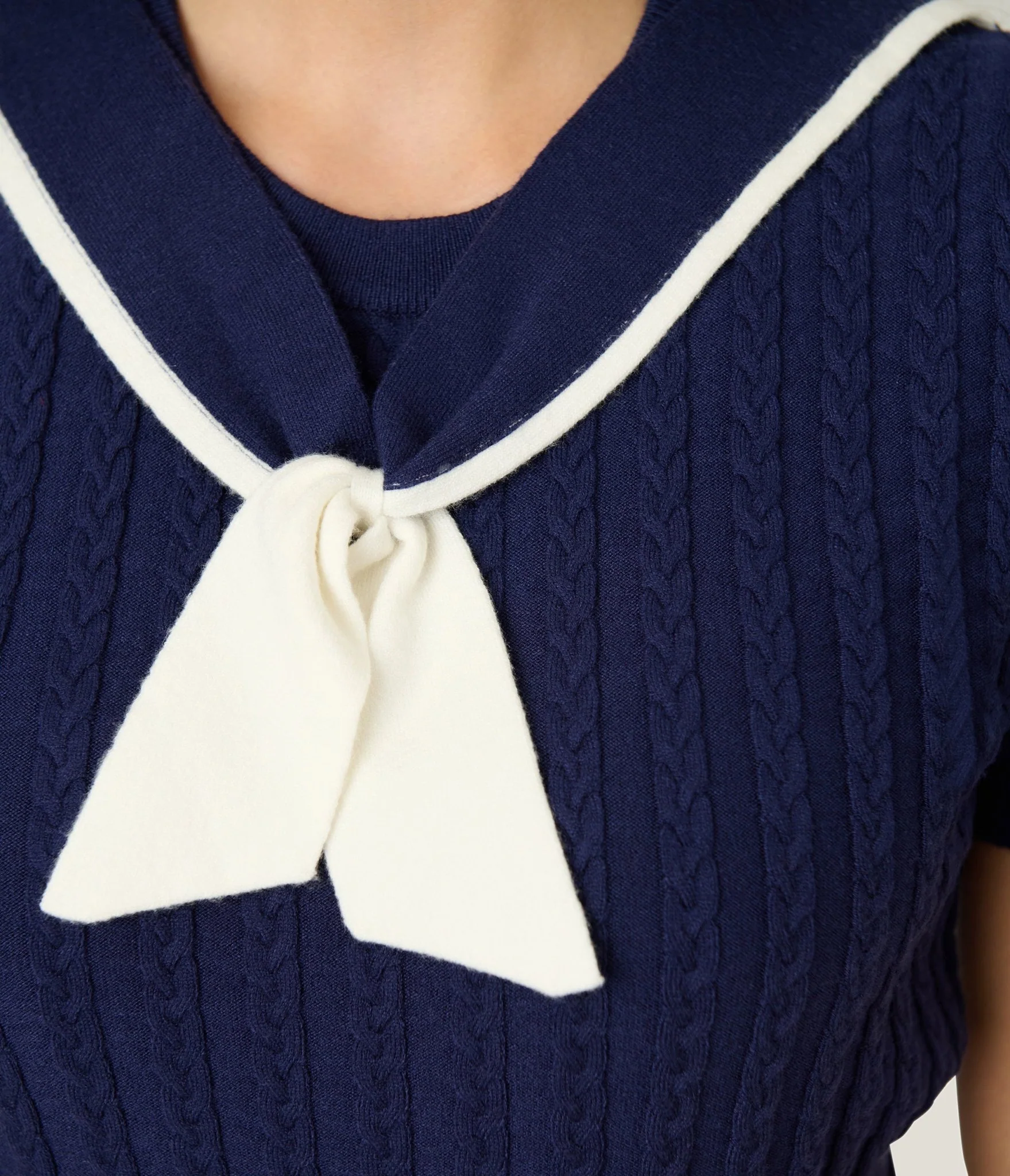 Unique Vintage Navy & White Cable Knit Neck Tie Park City Sweater - Image 5