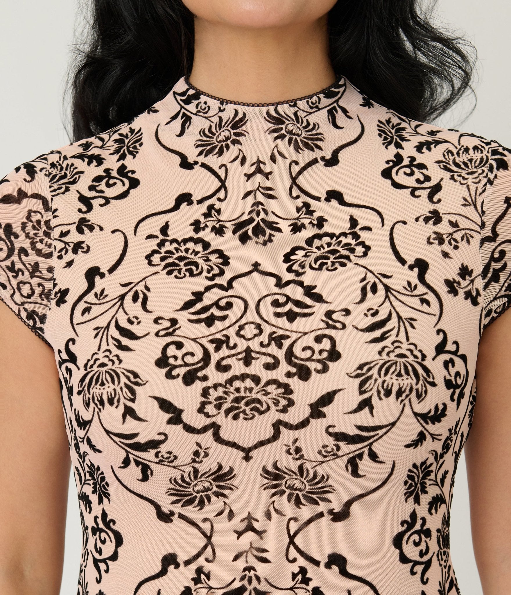 Unique Vintage Nude & Black Burnout Velvet Holly Wiggle Dress - Image 4