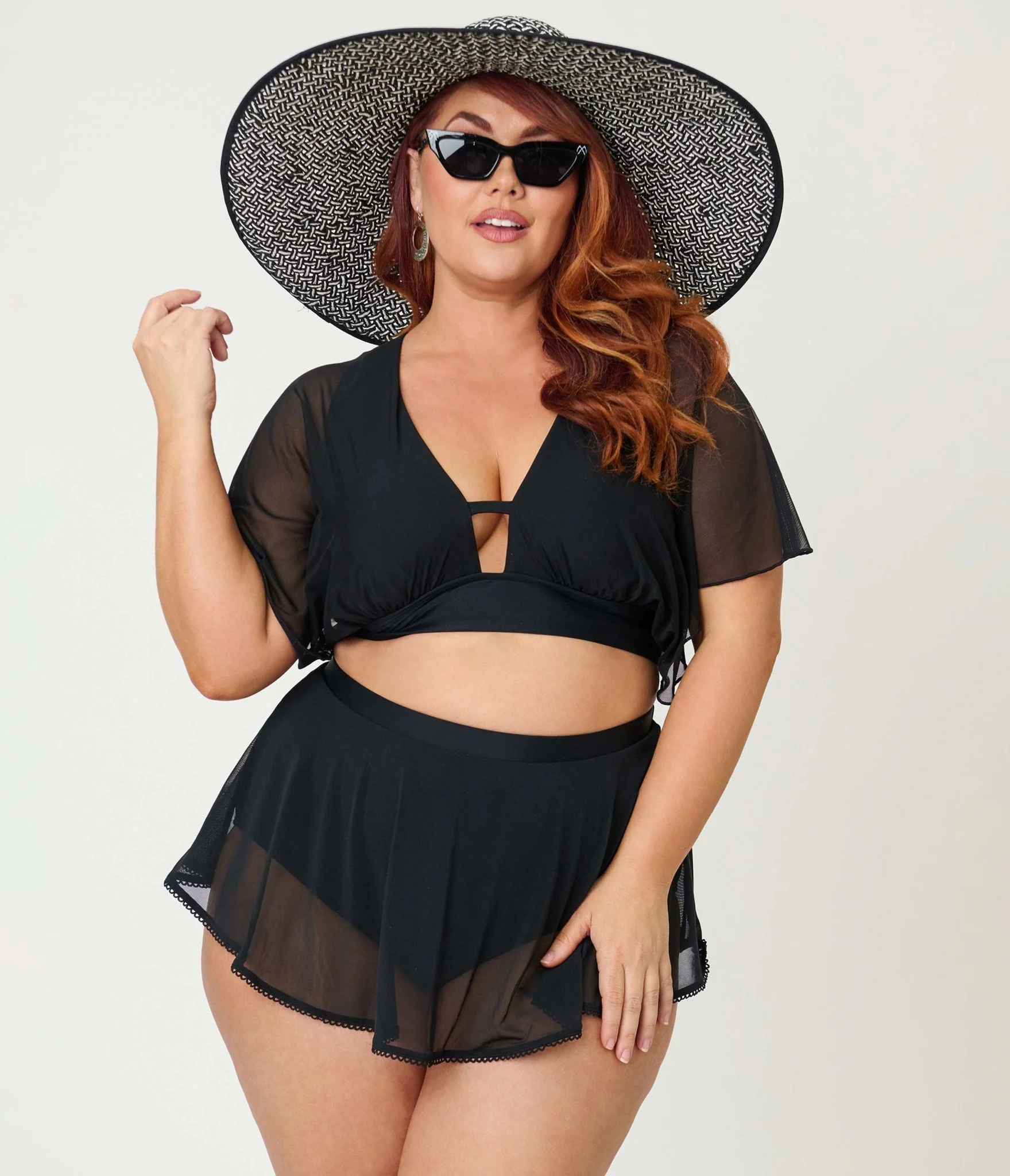 Unique Vintage Plus Size Black Flutter Sleeve Swim Top - Image 4