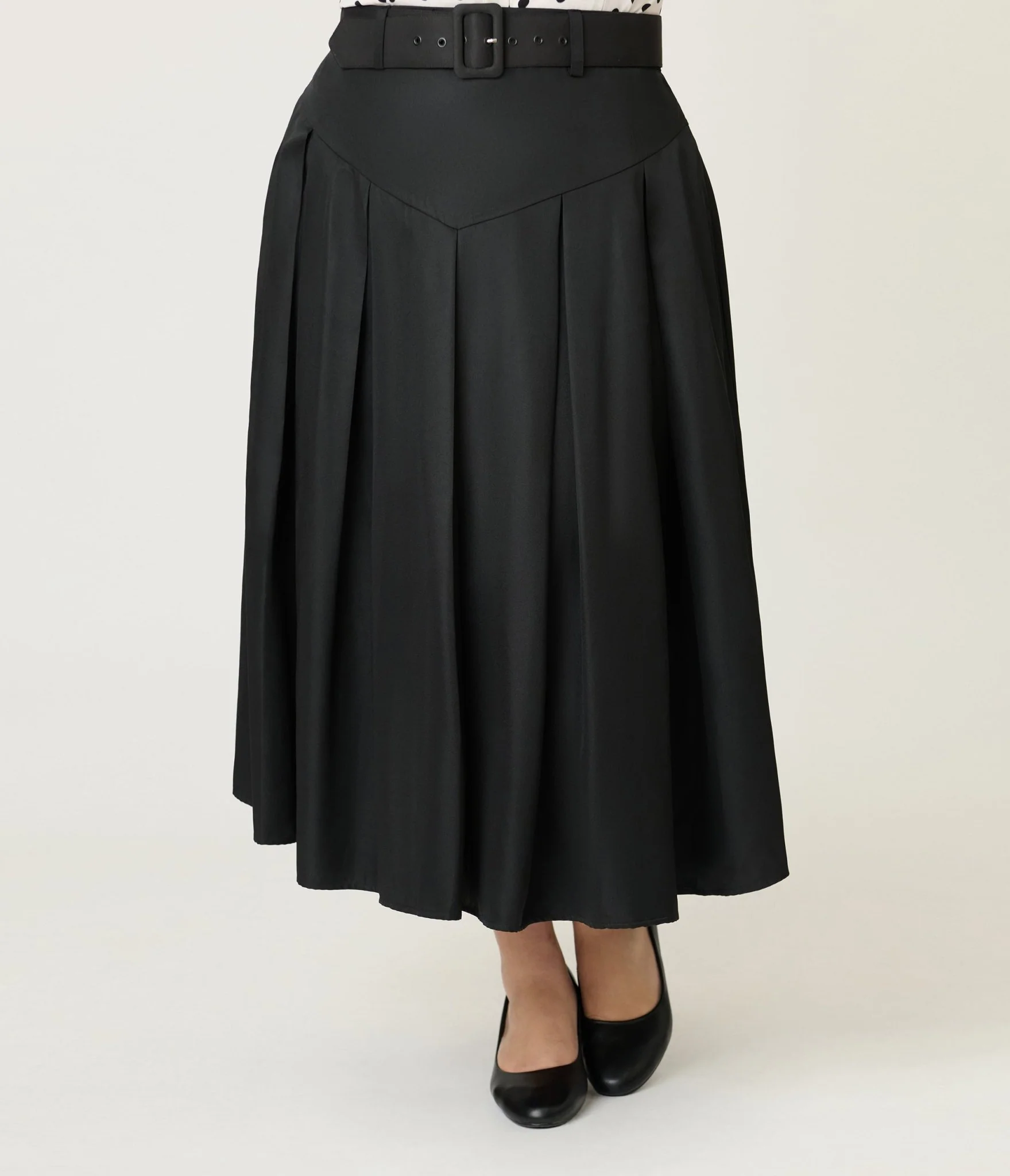 Unique Vintage Plus Size Black Midi Skirt - Image 2