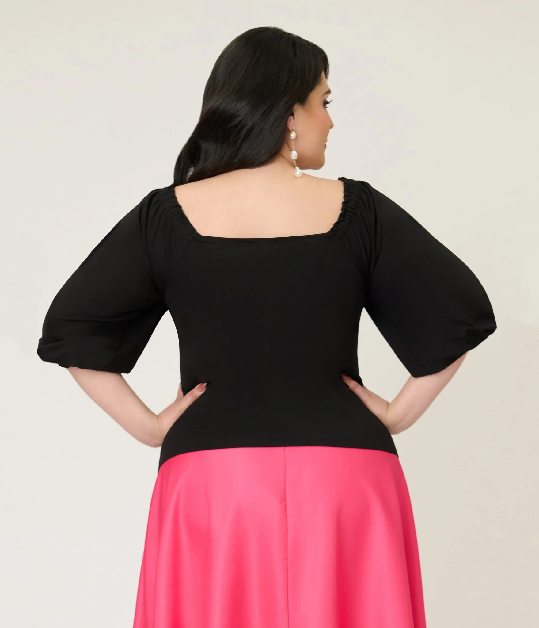 Unique Vintage Plus Size Black Peasant Sleeve Blouse - Image 2