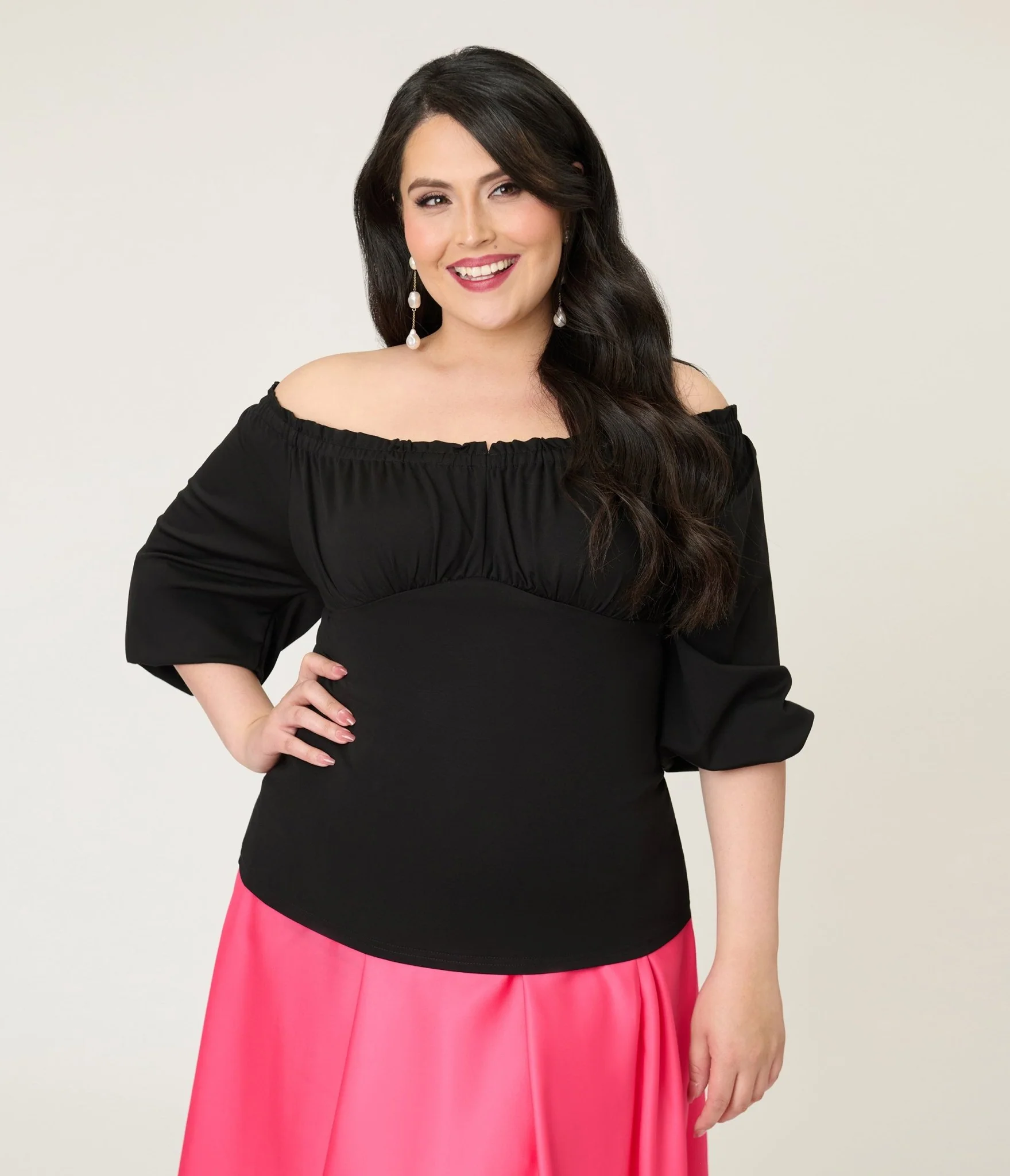 Unique Vintage Plus Size Black Peasant Sleeve Blouse - Image 3