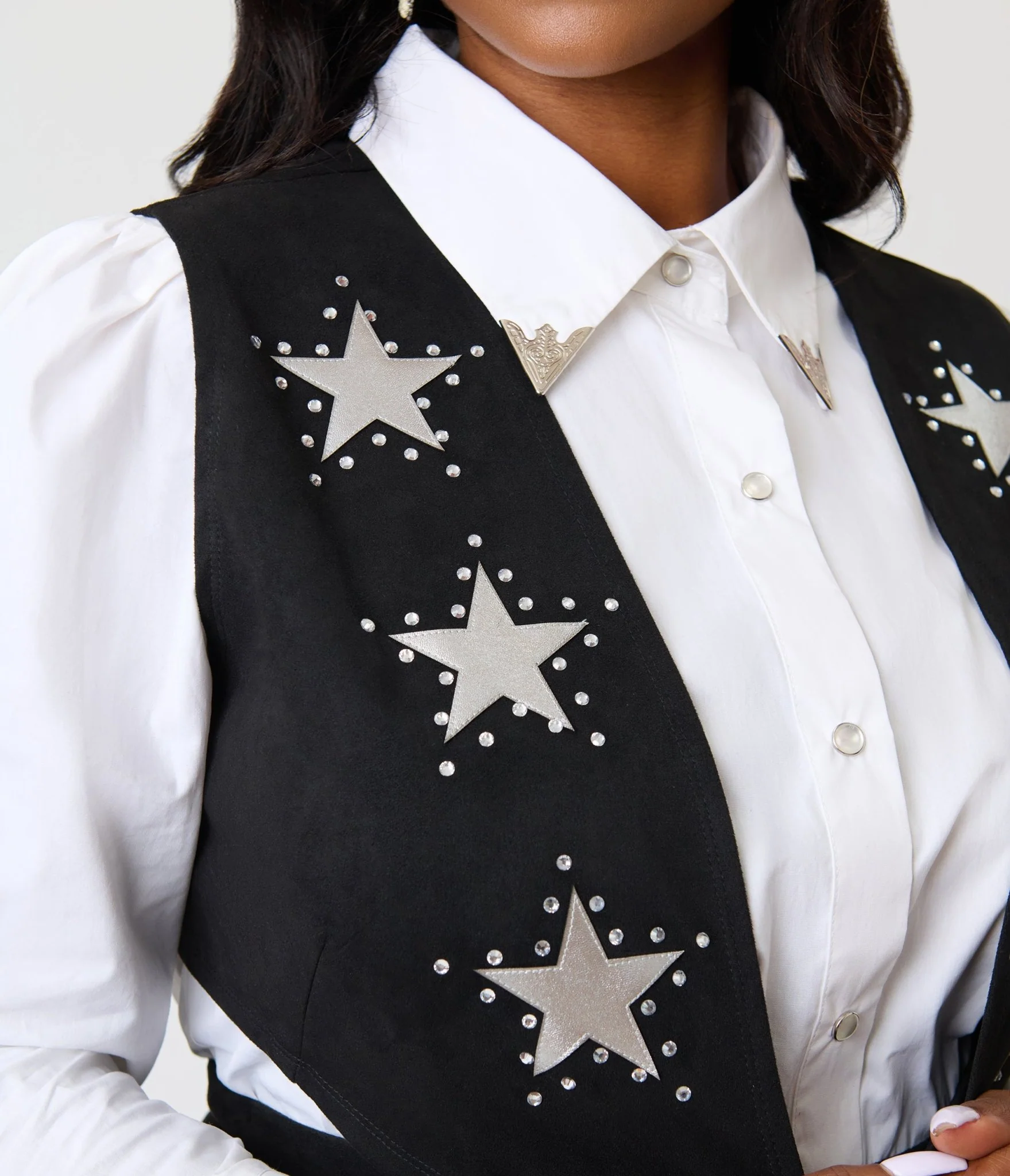 Unique Vintage Plus Size Black & Silver Rhinestone Star Suede Fringe Vest - Image 2
