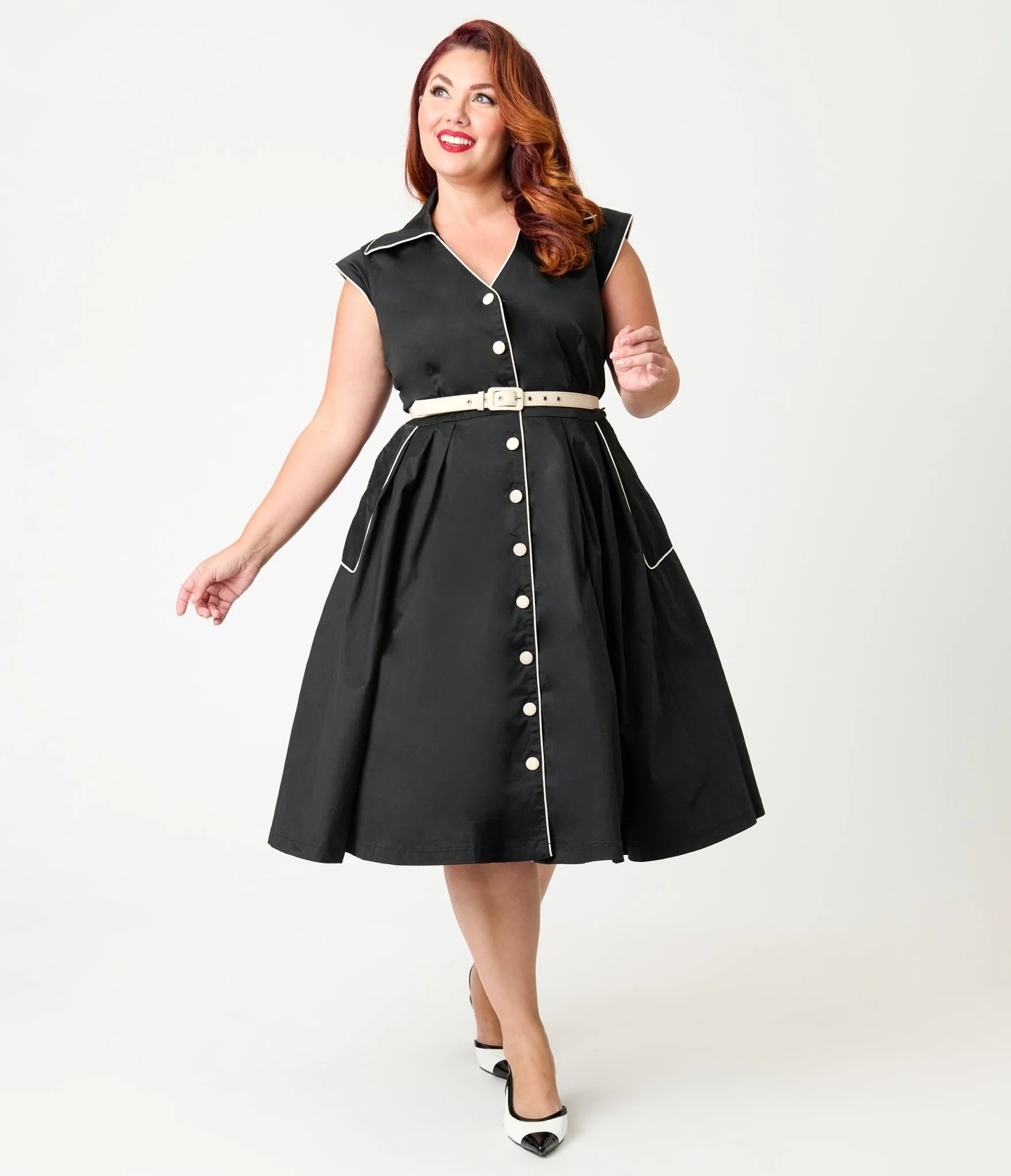 Unique Vintage Plus Size Black & White Cotton Shirt Swing Dress - Image 4