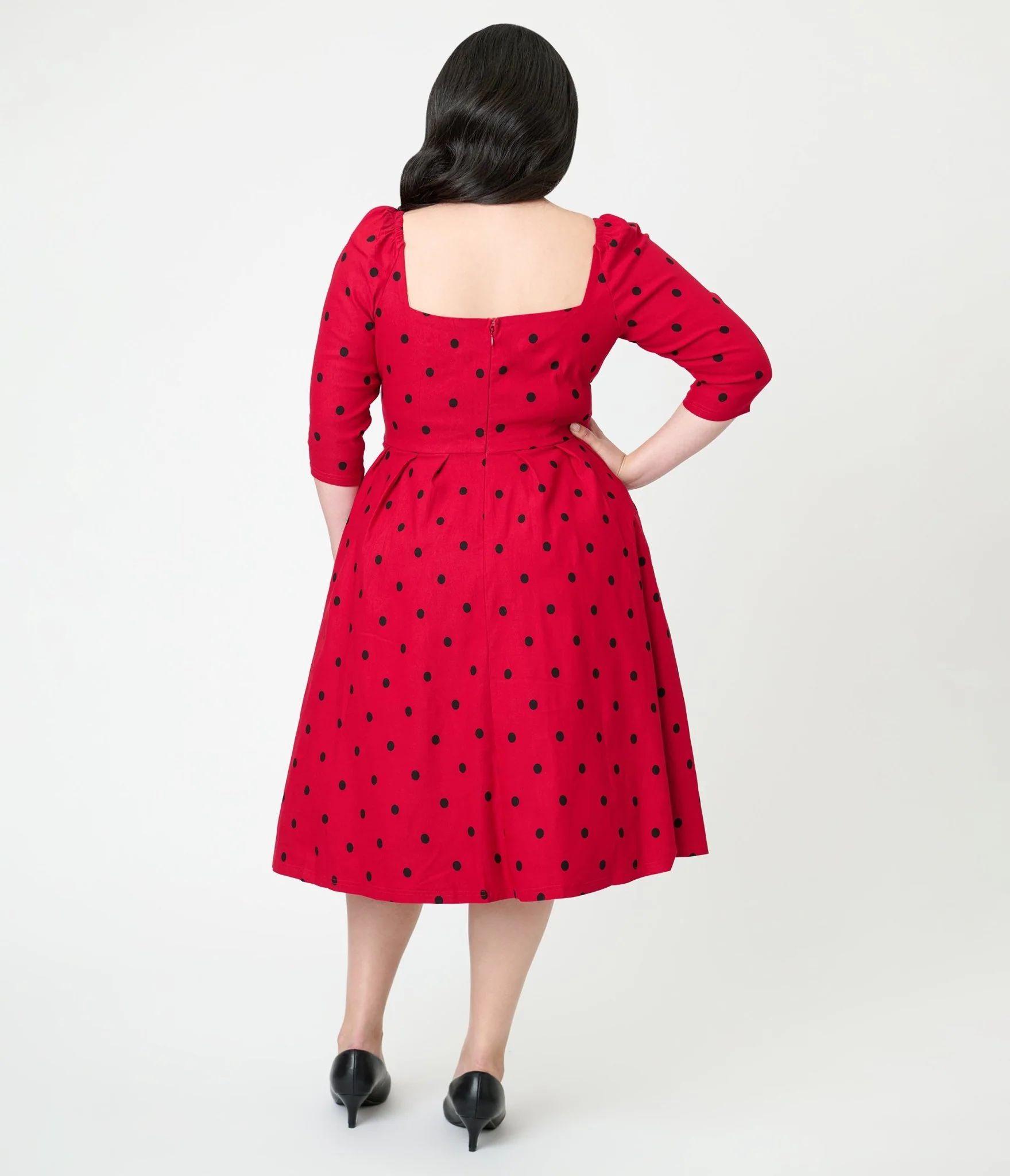 Unique Vintage Plus Size Burgundy & Black Dot Sweetheart Lamar Swing Dress - Image 2