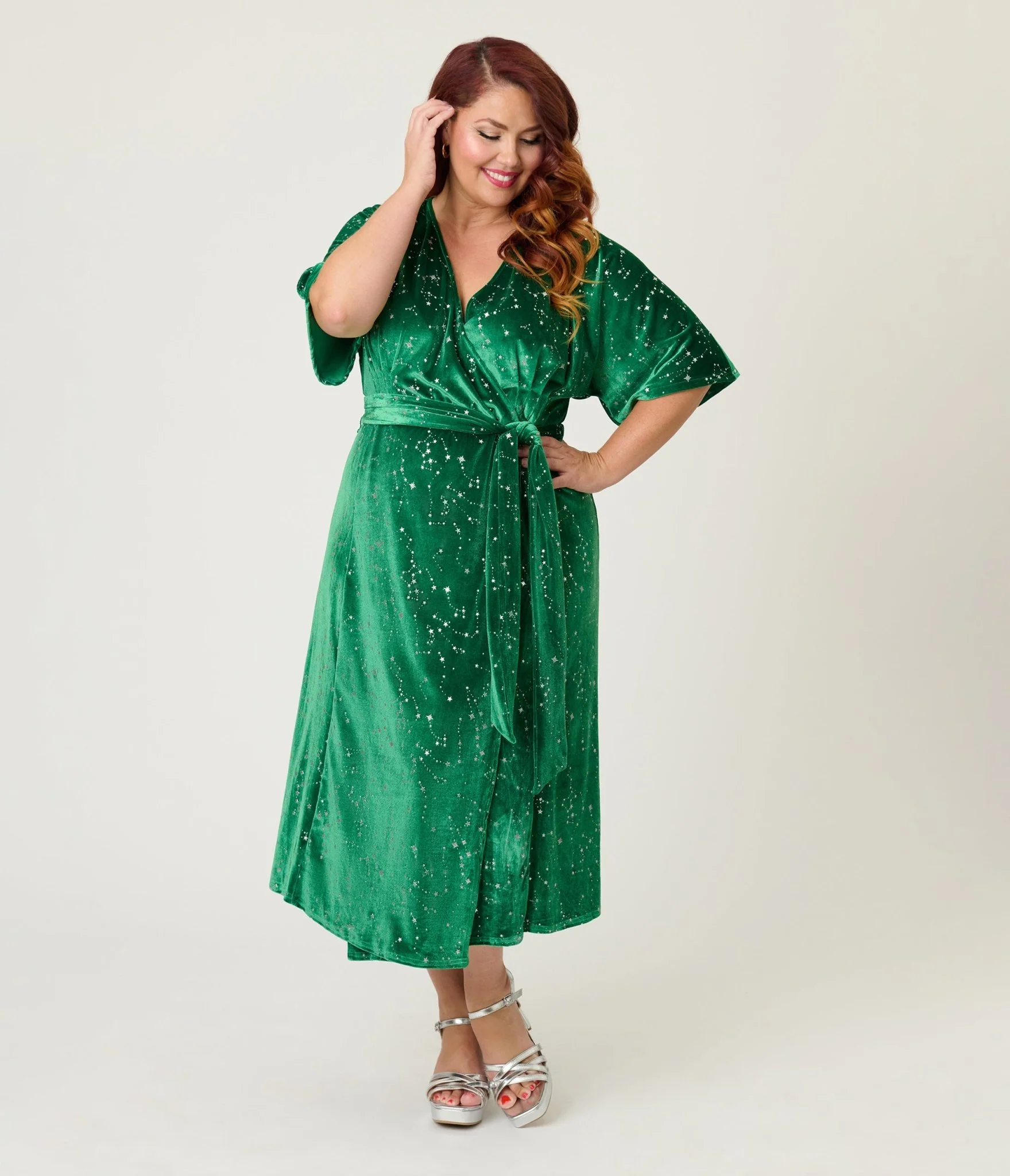 Unique Vintage Plus Size Green & Silver Stars Velvet Wrap Midi Dress - Image 4