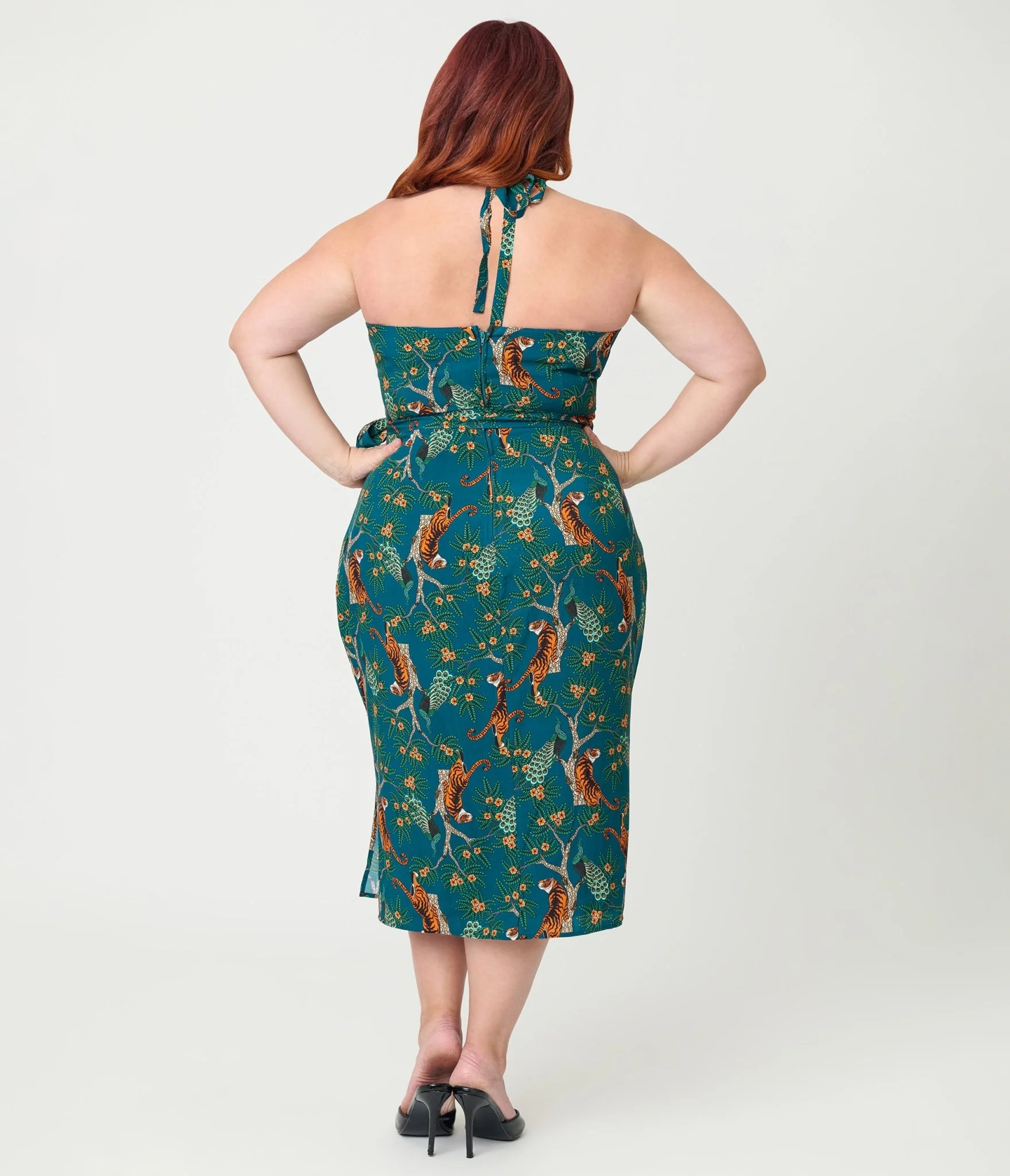 Unique Vintage Plus Size Green & Tiger Print  Leilani Sarong Dress - Image 2