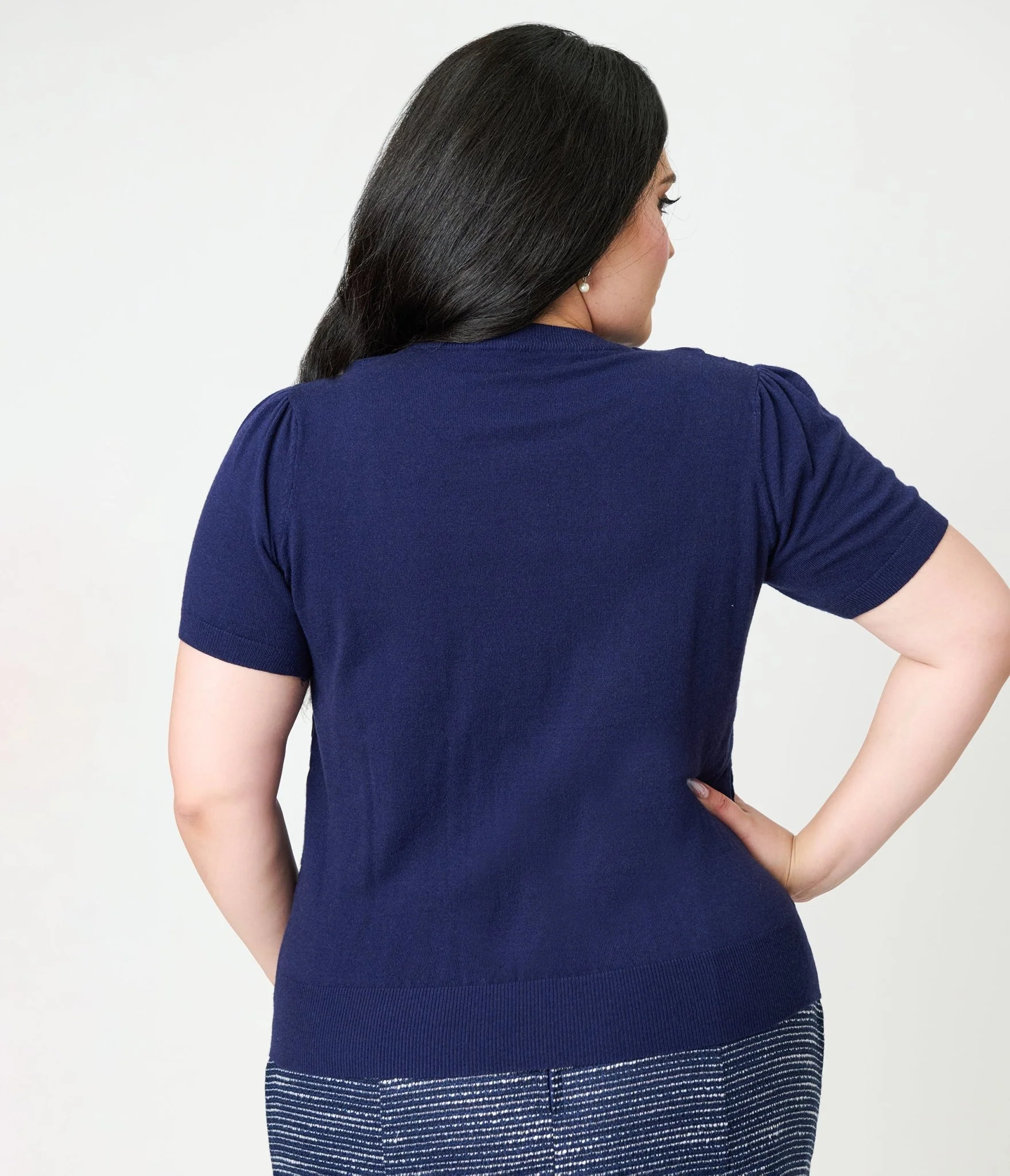 Unique Vintage Plus Size Navy & White Cable Knit Neck Tie Park City Sweater - Image 2