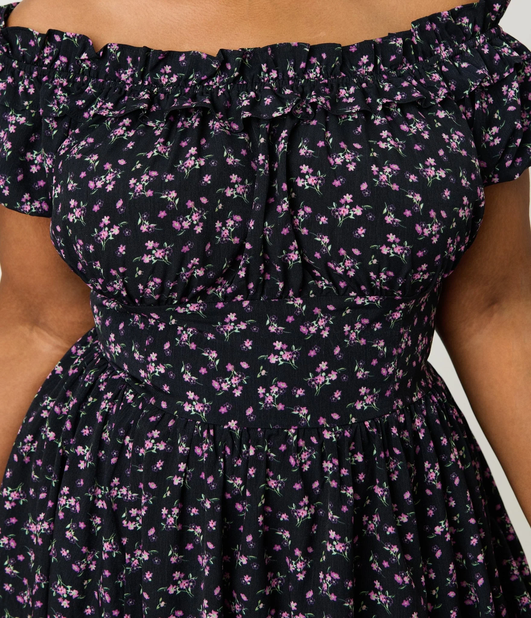 Unique Vintage Plus Size Purple Ditzy Off The Shoulder Ruffle Swing Dress - Image 5