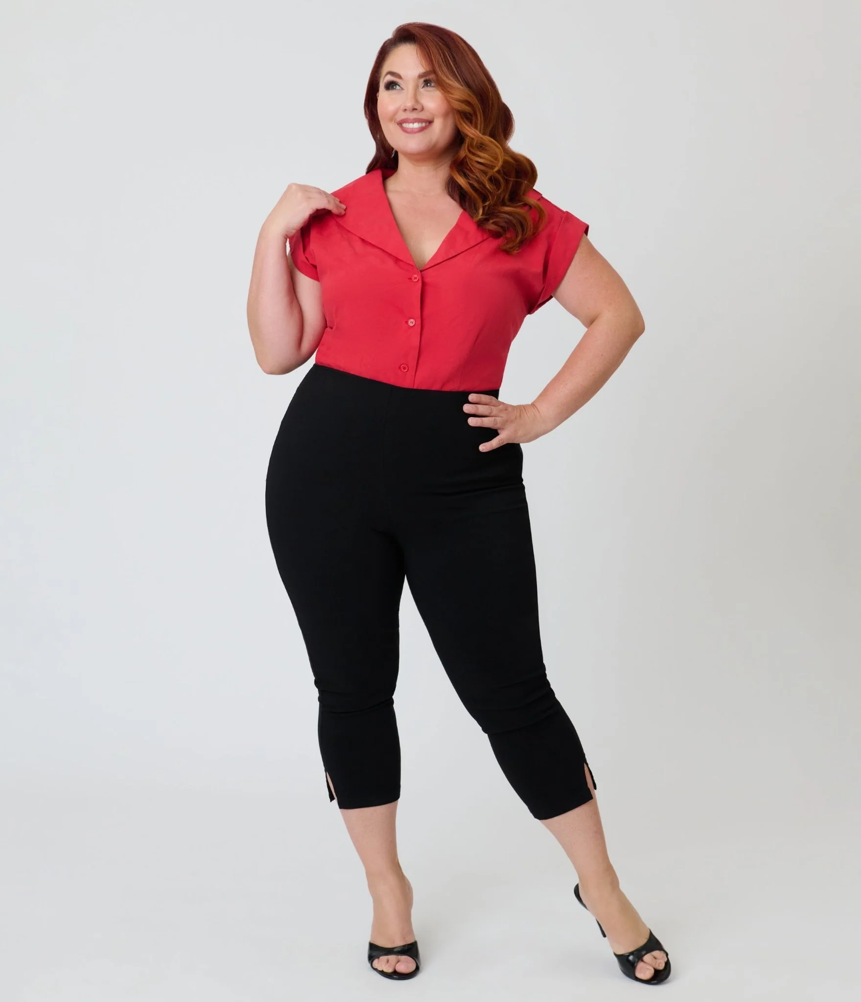 Unique Vintage Plus Size Red Twill Sleeveless Blouse - Image 4