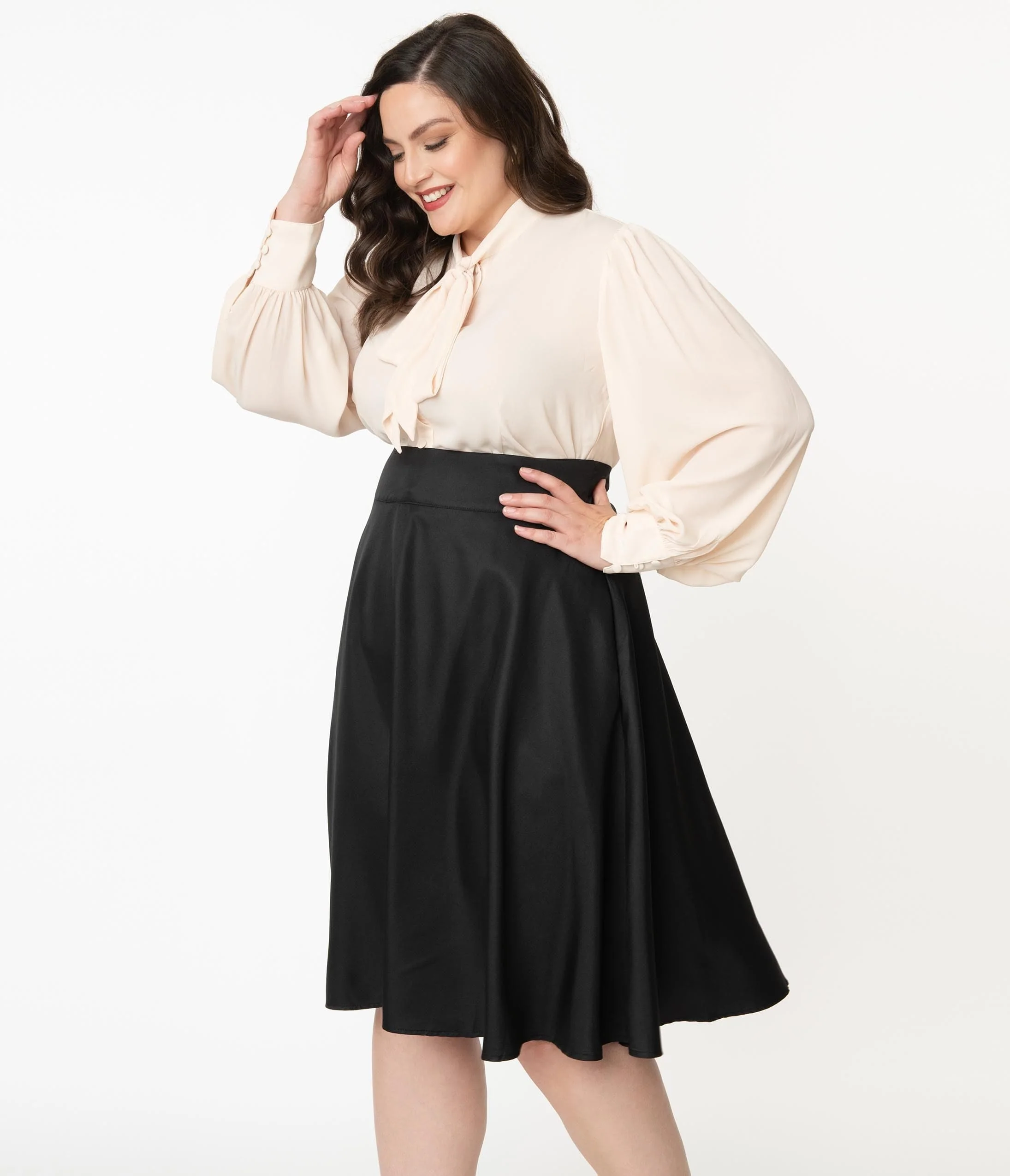 Unique Vintage Plus Size Retro Style Black High Waist Vivien Swing Skirt - Image 4