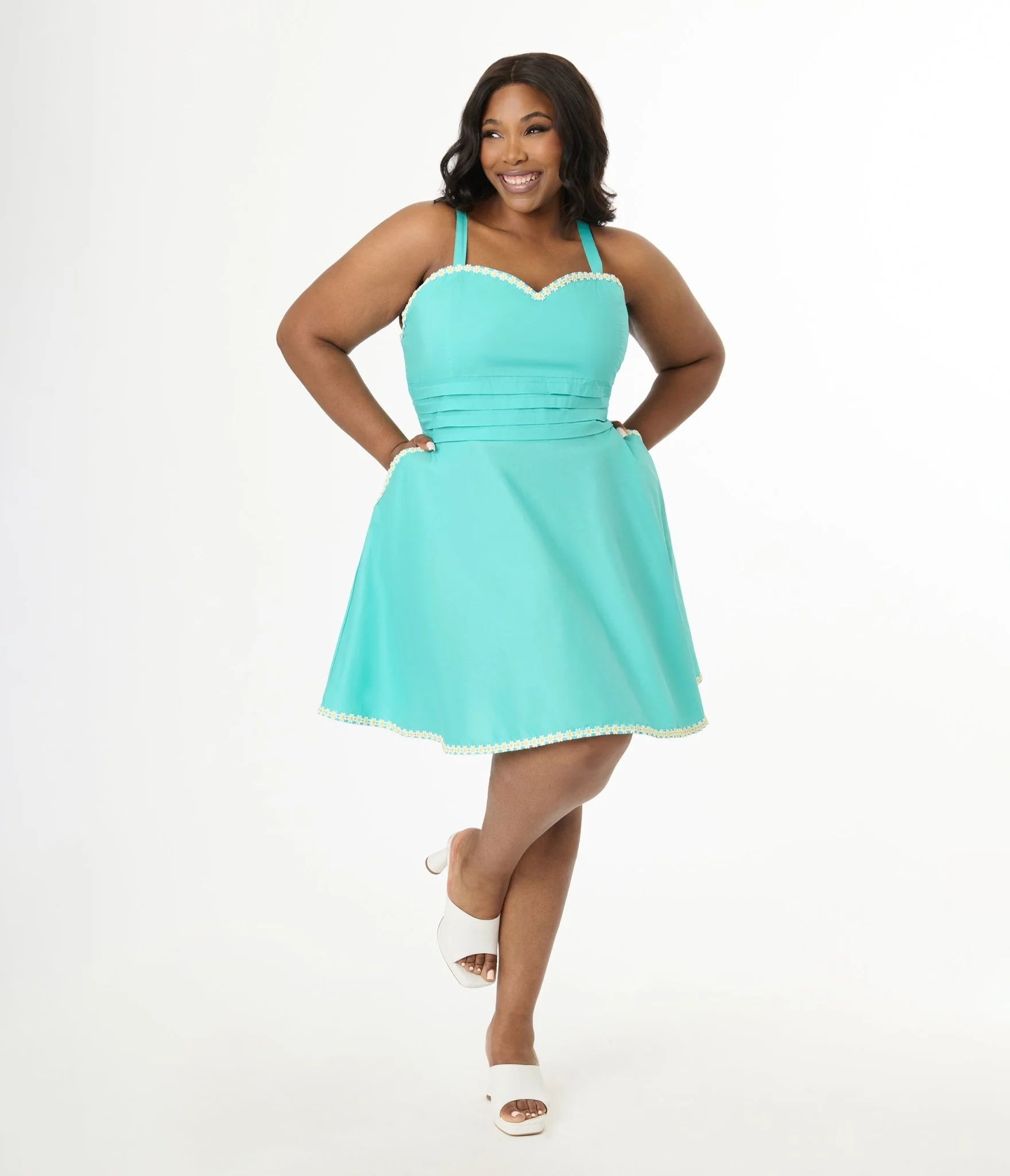 Unique Vintage Plus Size Seafoam Green & Daisy Cotton Flare Dress