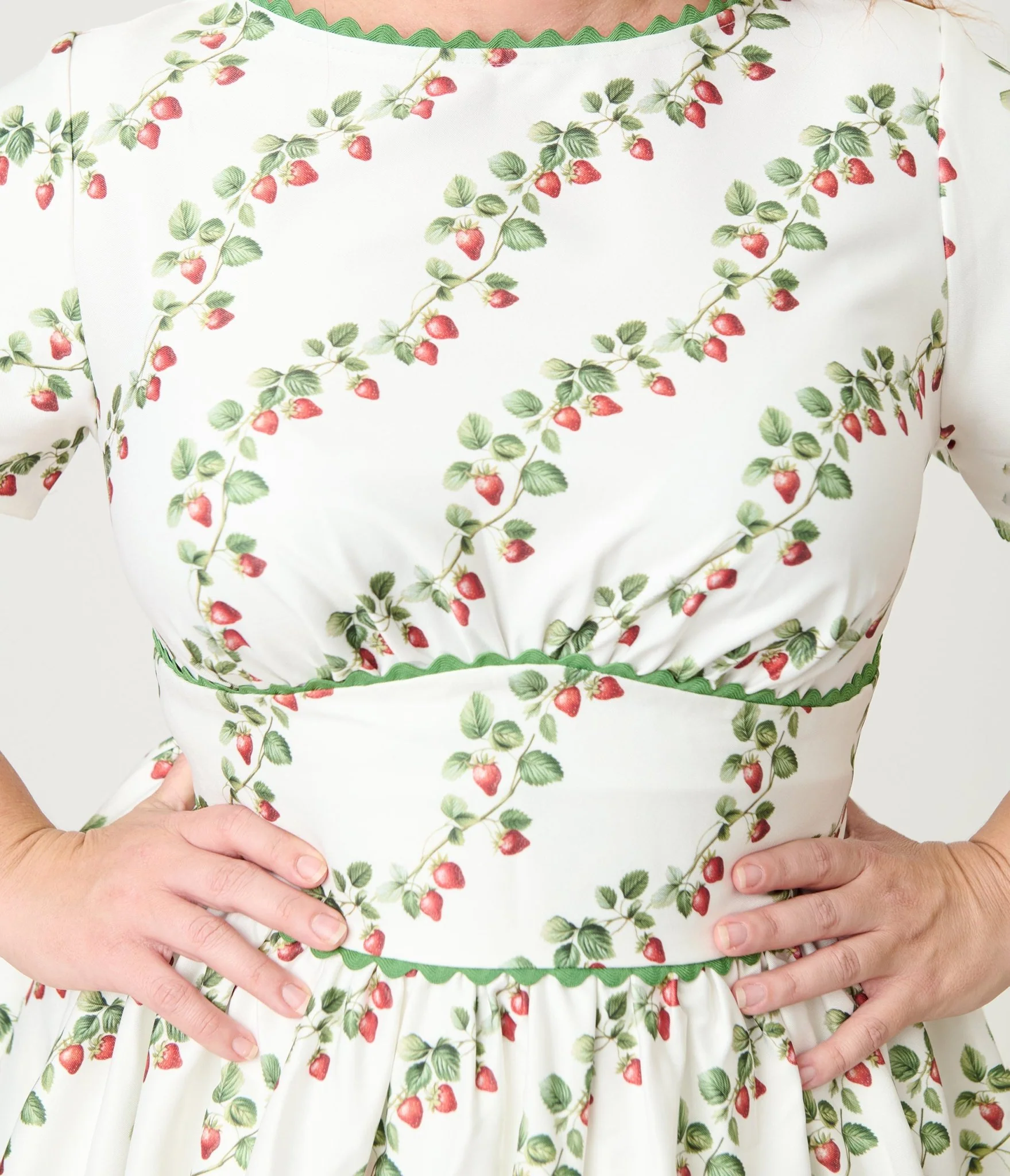Unique Vintage Plus Size Strawberry Vine Print Swing Dress - Image 4