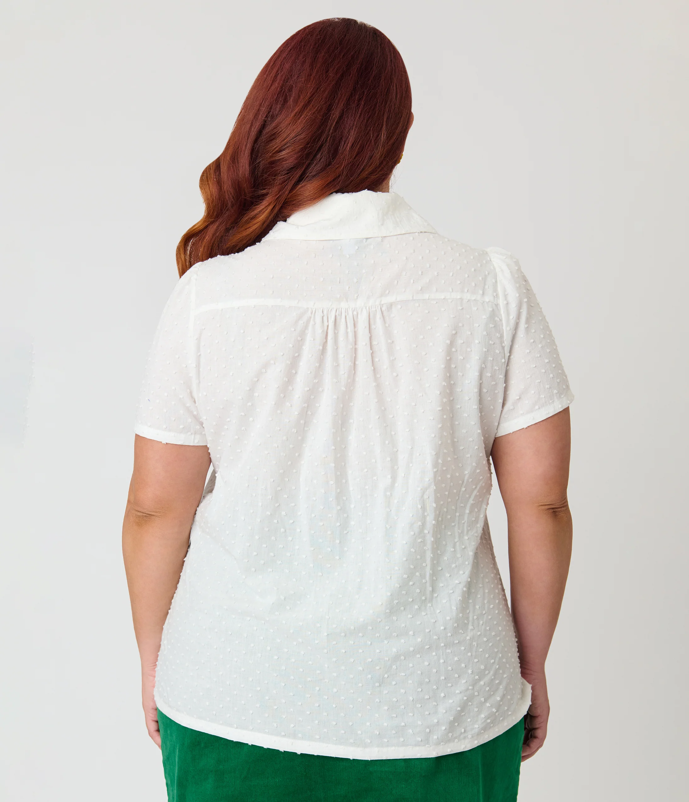 Unique Vintage Plus Size White Swiss Dot & Tulip Notched Collar Blouse - Image 2
