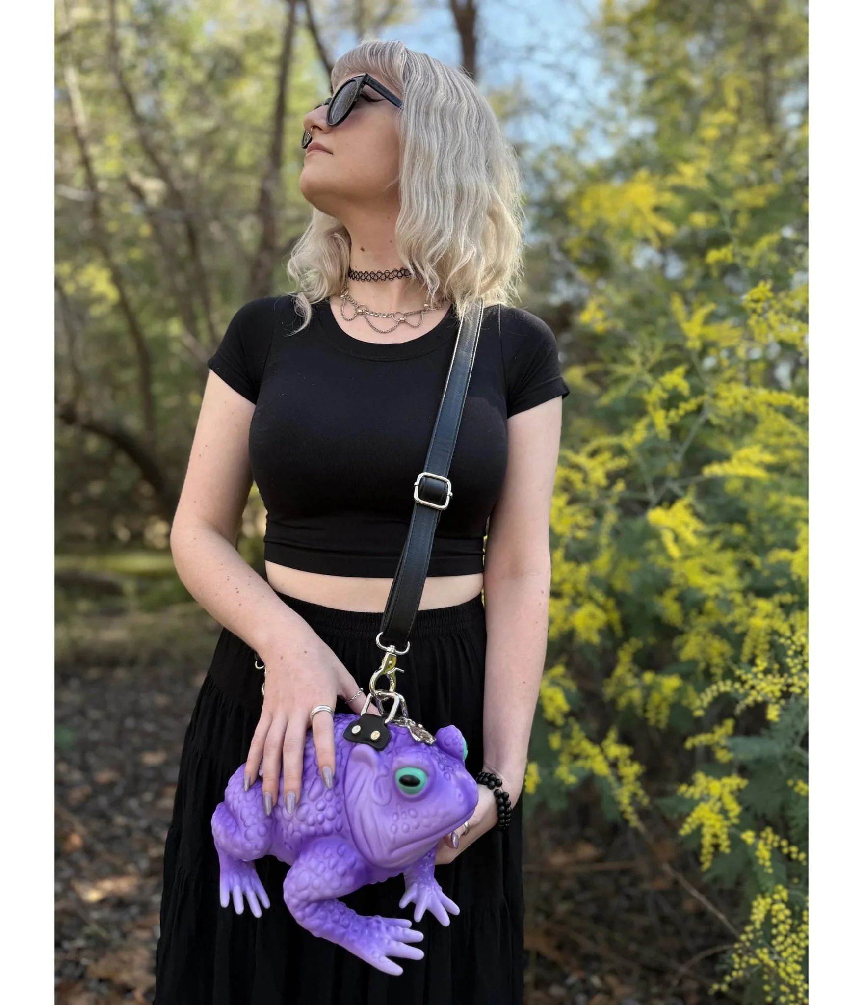 Windy Willow Glow in the Dark Purple Green Eye Toad Bag - Image 2