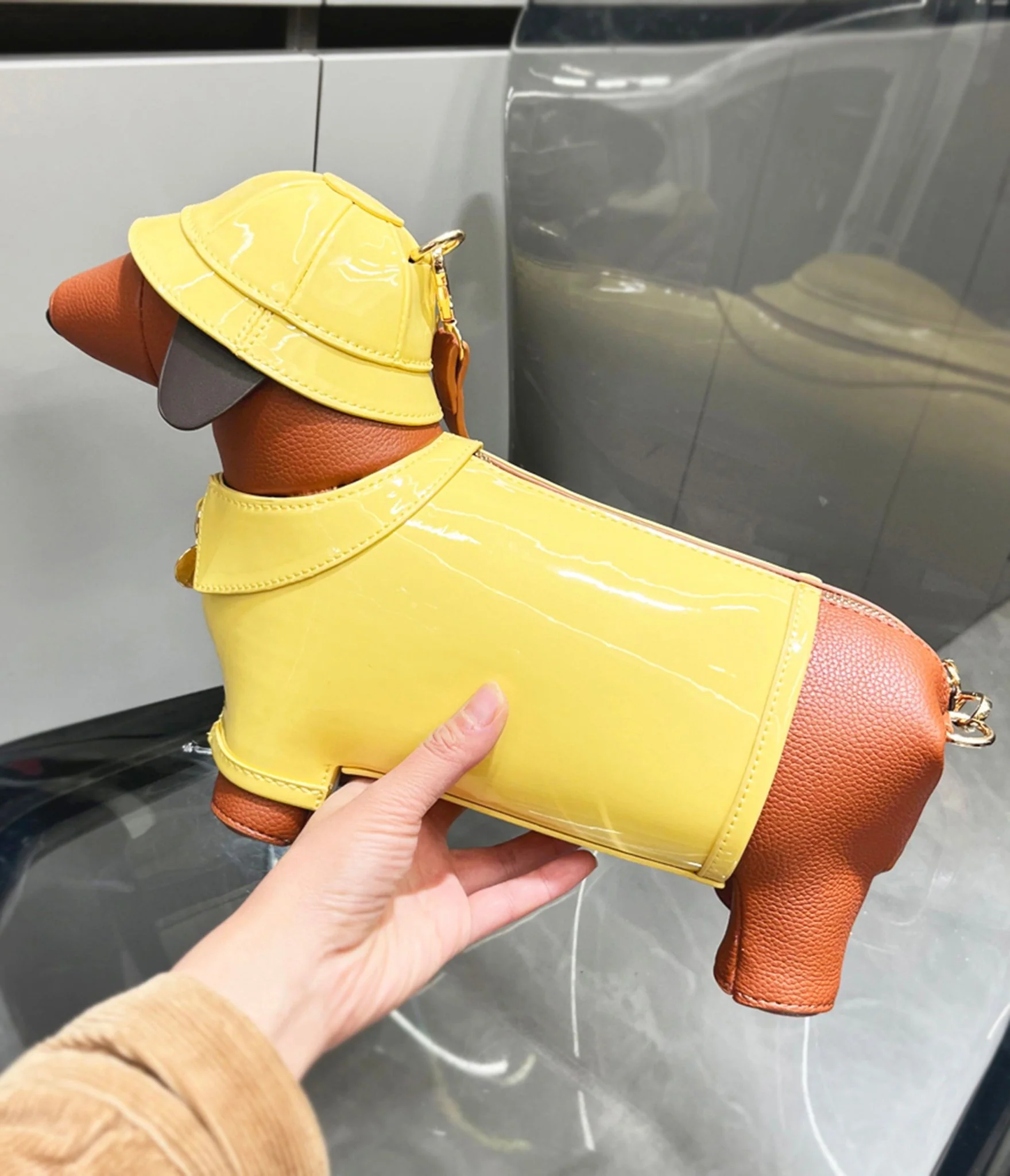 Yellow Leatherette Raincoat Puppy Crossbody Bag - Image 4